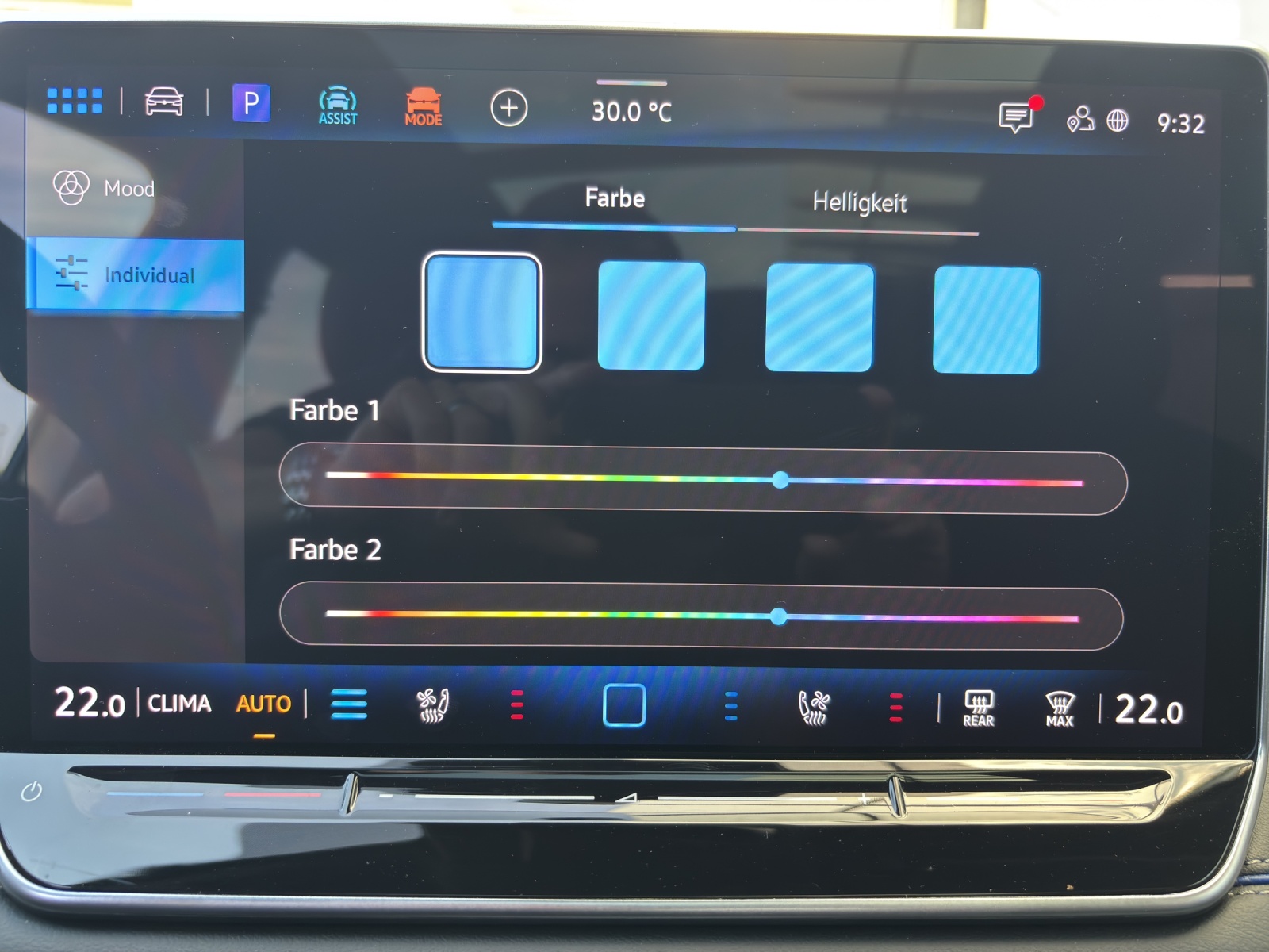 VW New Tiguan 2.0 TSI DSG R-Line 4Motion mit fortl. Werksgarantie, AHK, Panorama-Ausstell-/Schiebedach, Standheizung & Winterräder-image-28