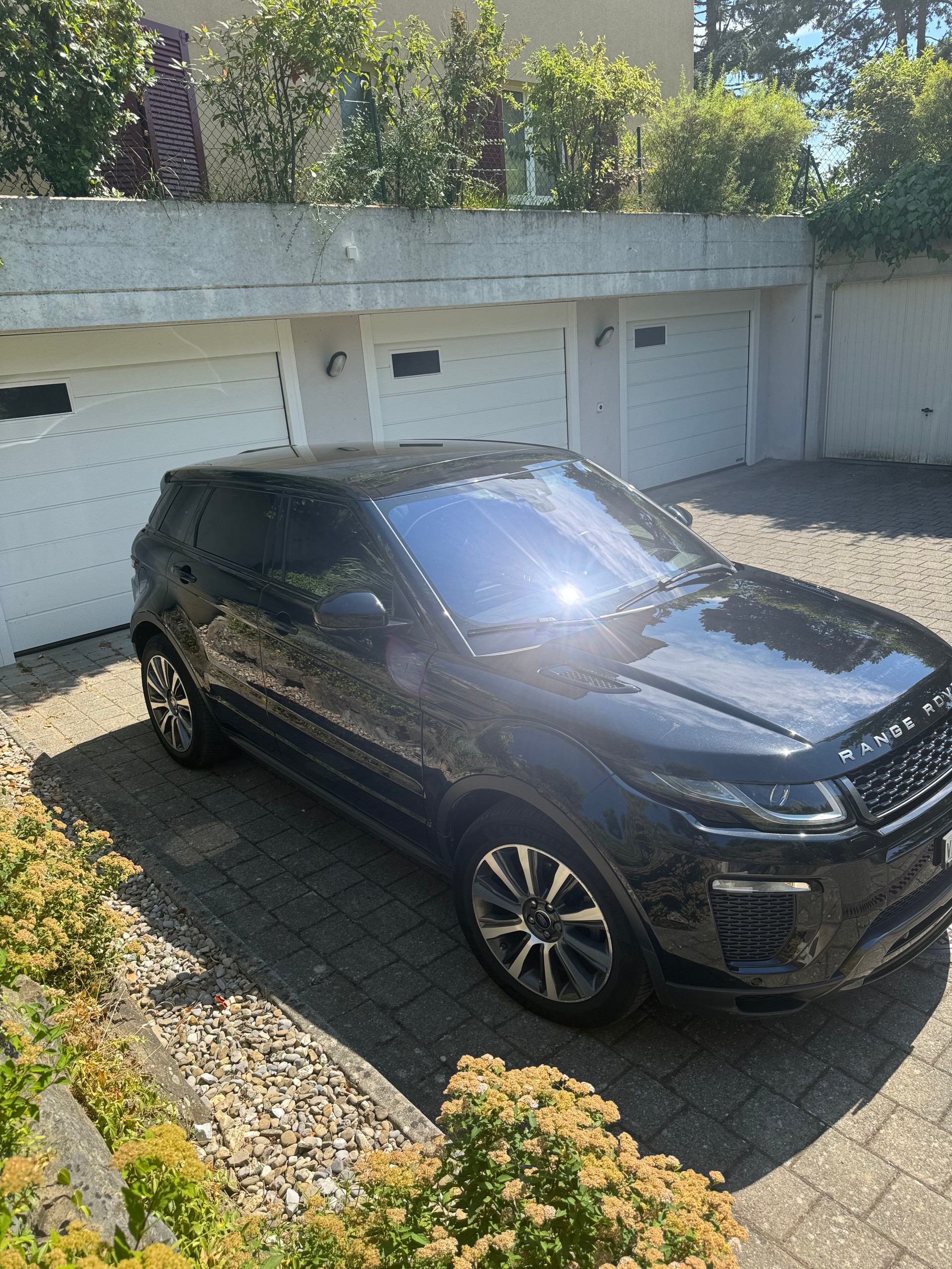 LAND ROVER HSE DYNAMIQUE-image-1