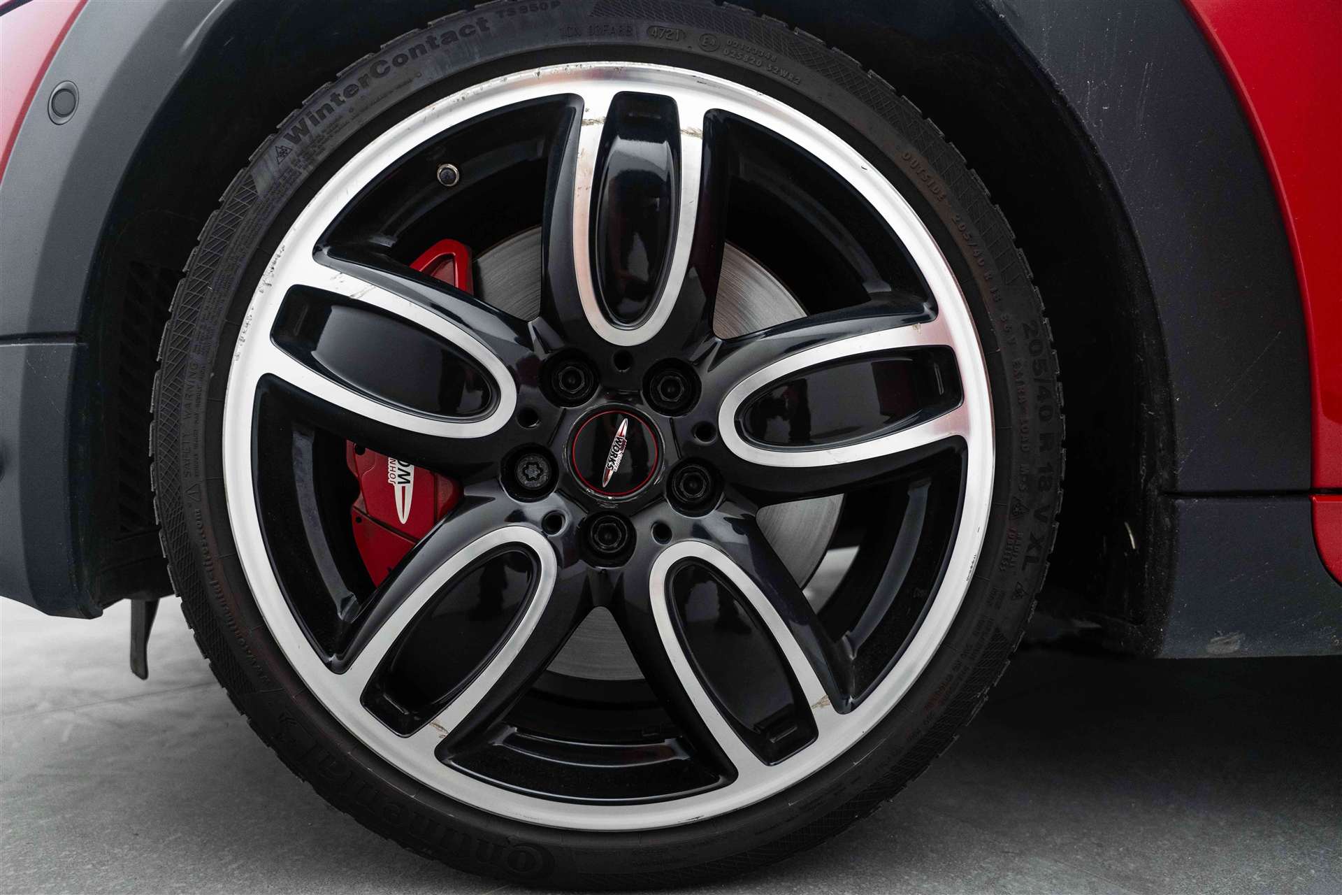 MINI Cooper John Cooper Works Cabriolet Steptronic-image-9