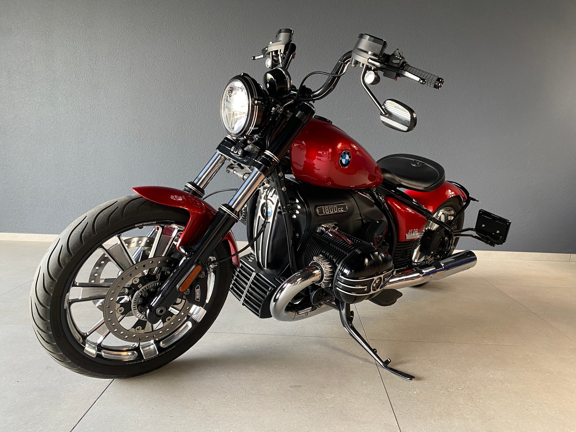 BMW R 18