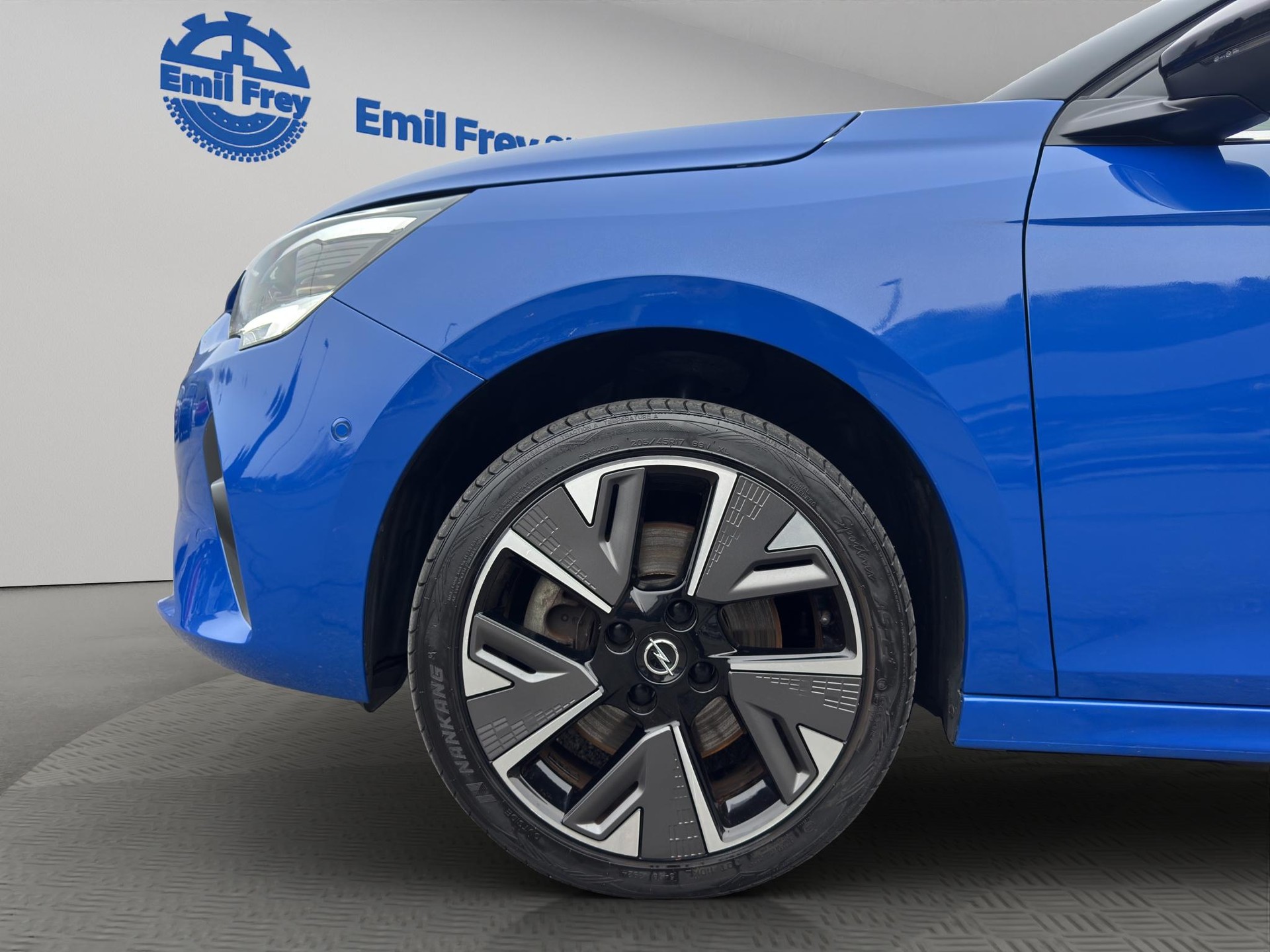 OPEL Corsa-e Elegance-image-11