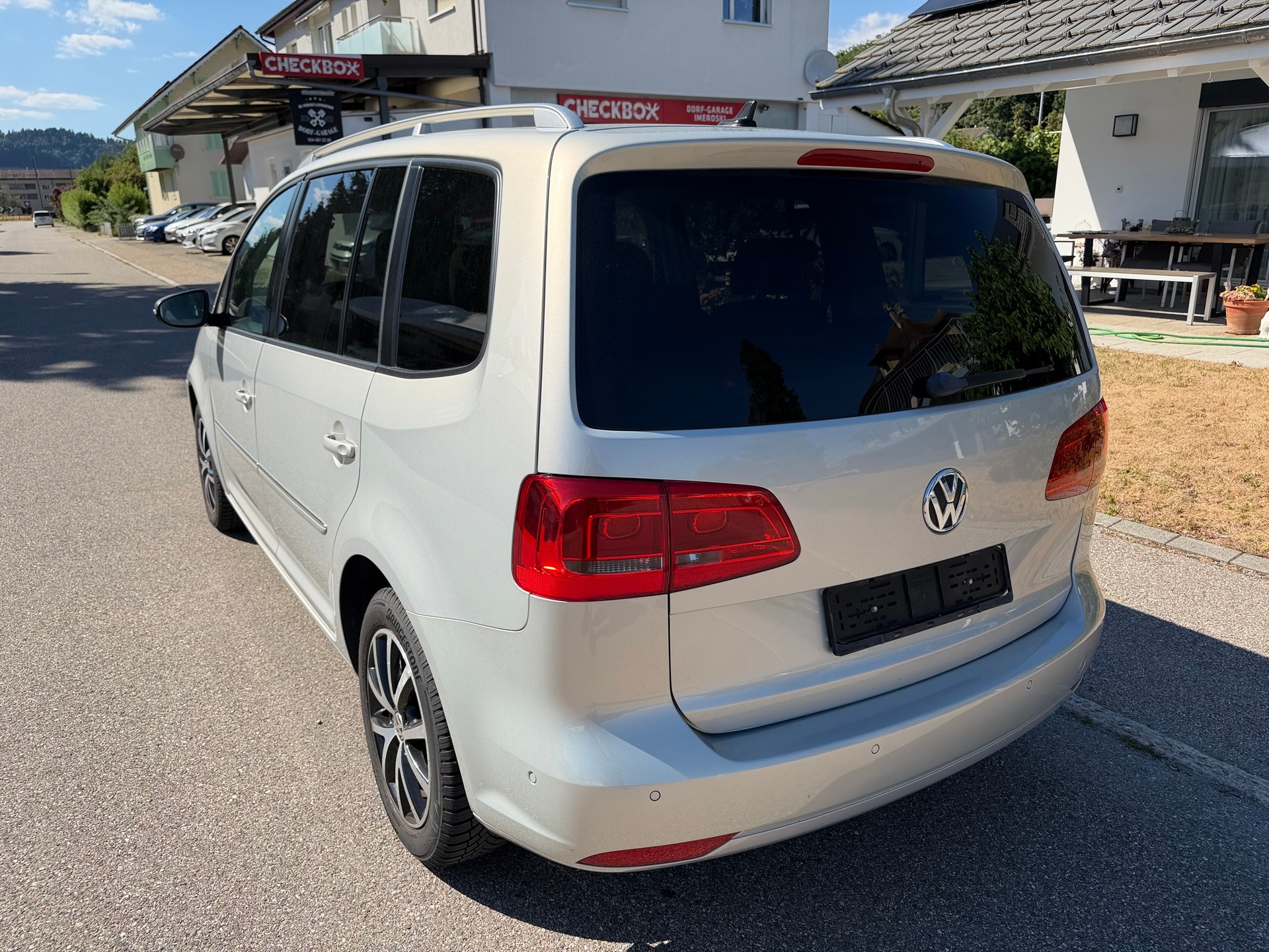 VW Touran 1.4 TSI Highline DSG-image-3
