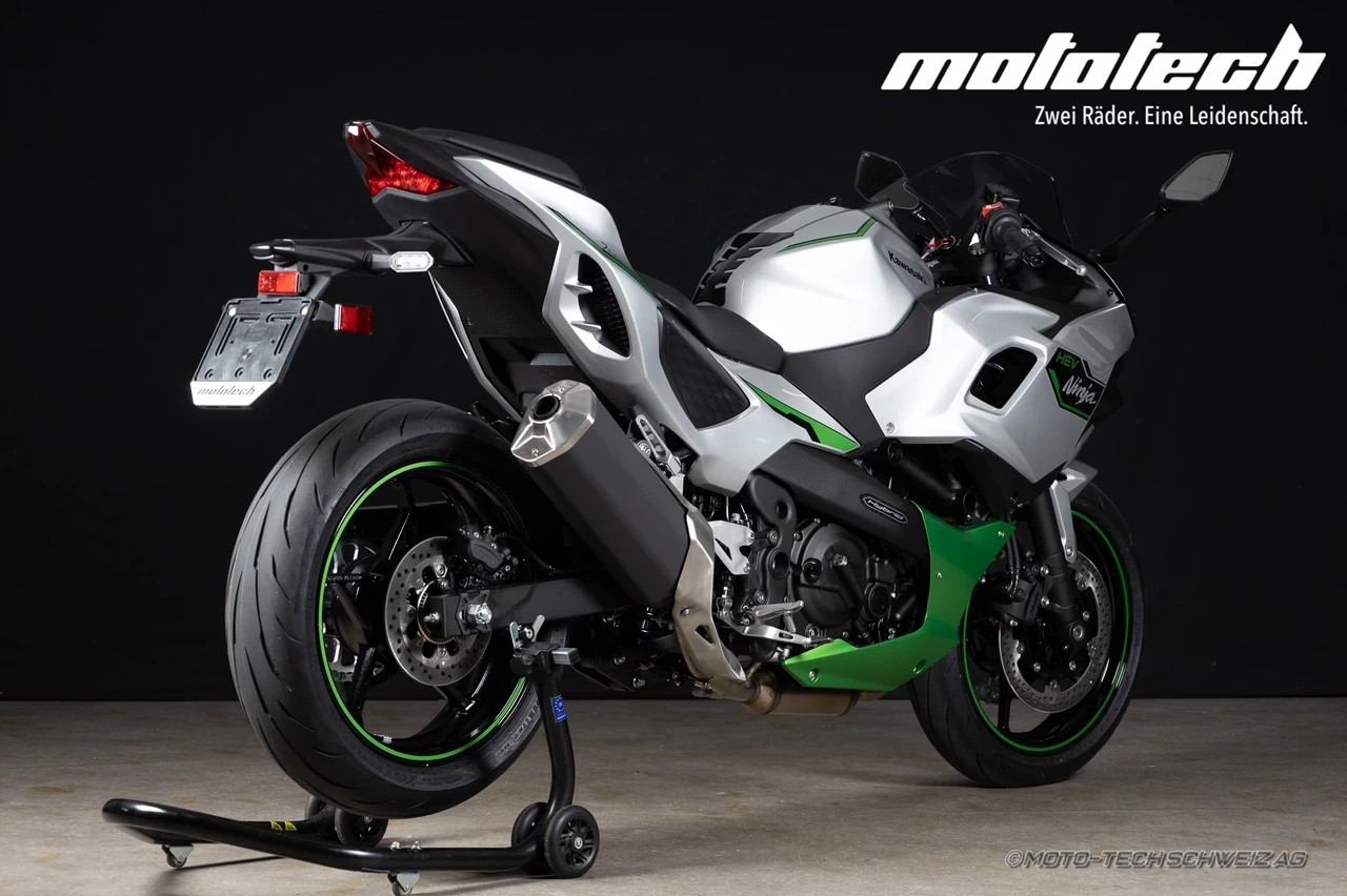 KAWASAKI NINJA 7 HYBRID-showroom-element-1