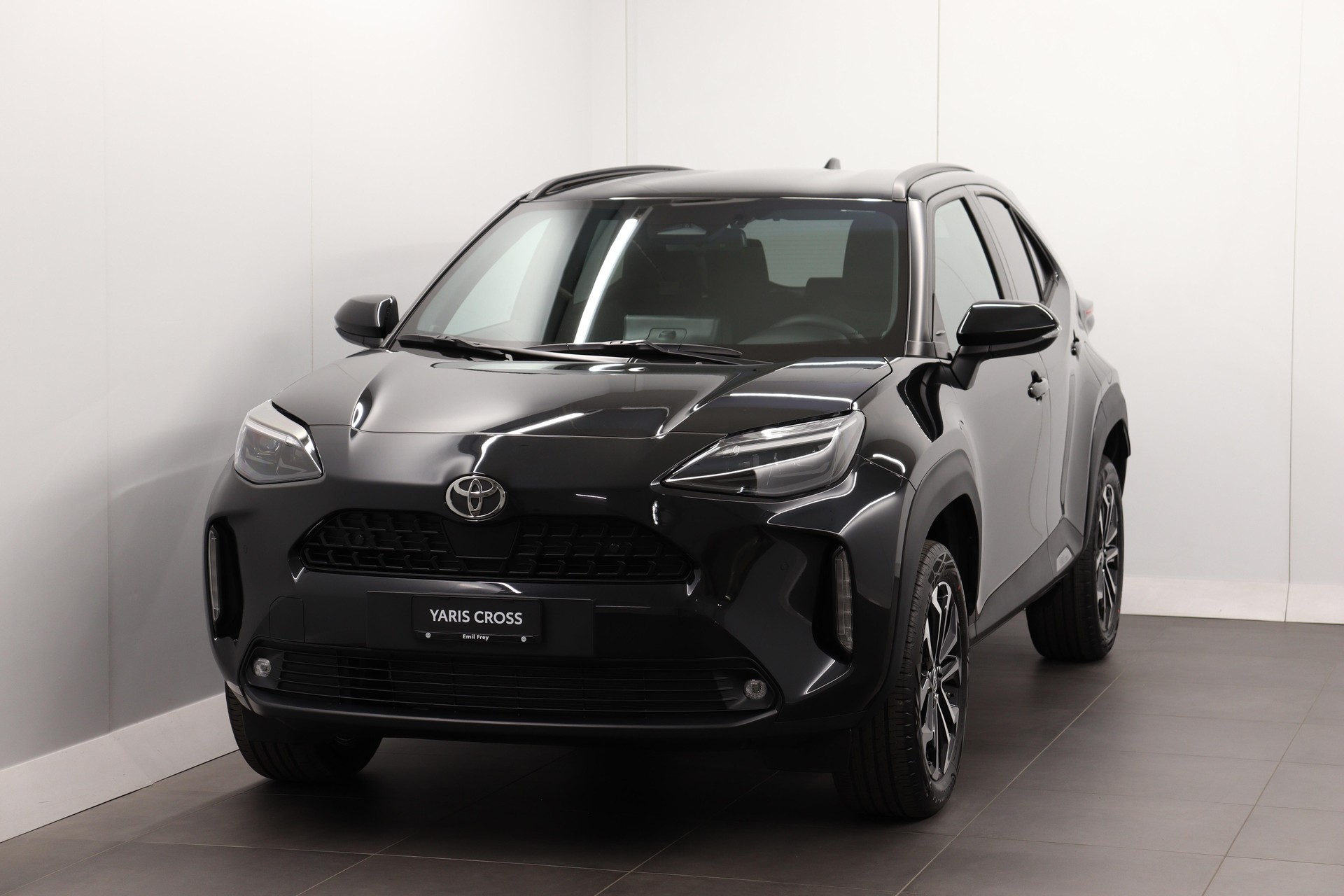 TOYOTA Yaris Cross 1.5 VVT-i HSD Trend AWD-i