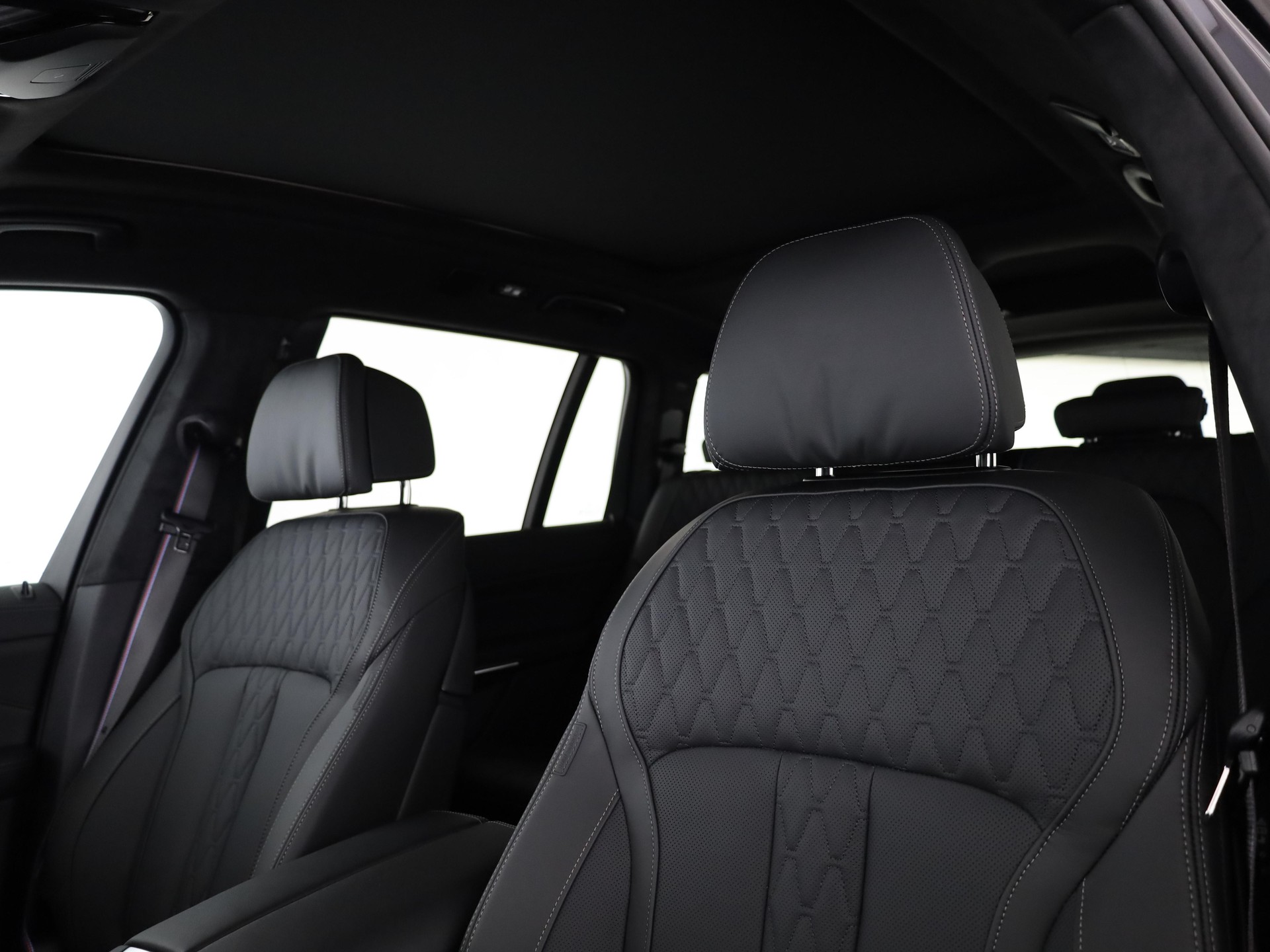 BMW X7 40d xDrive SAG-image-11