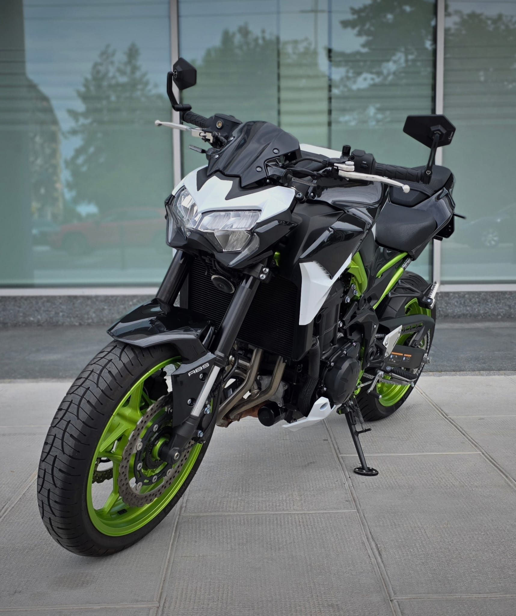 KAWASAKI Z 900 (70kW)-showroom-element-1