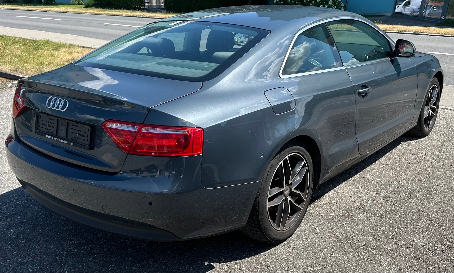 AUDI A5 Coupé 1.8 TFSI-image-6