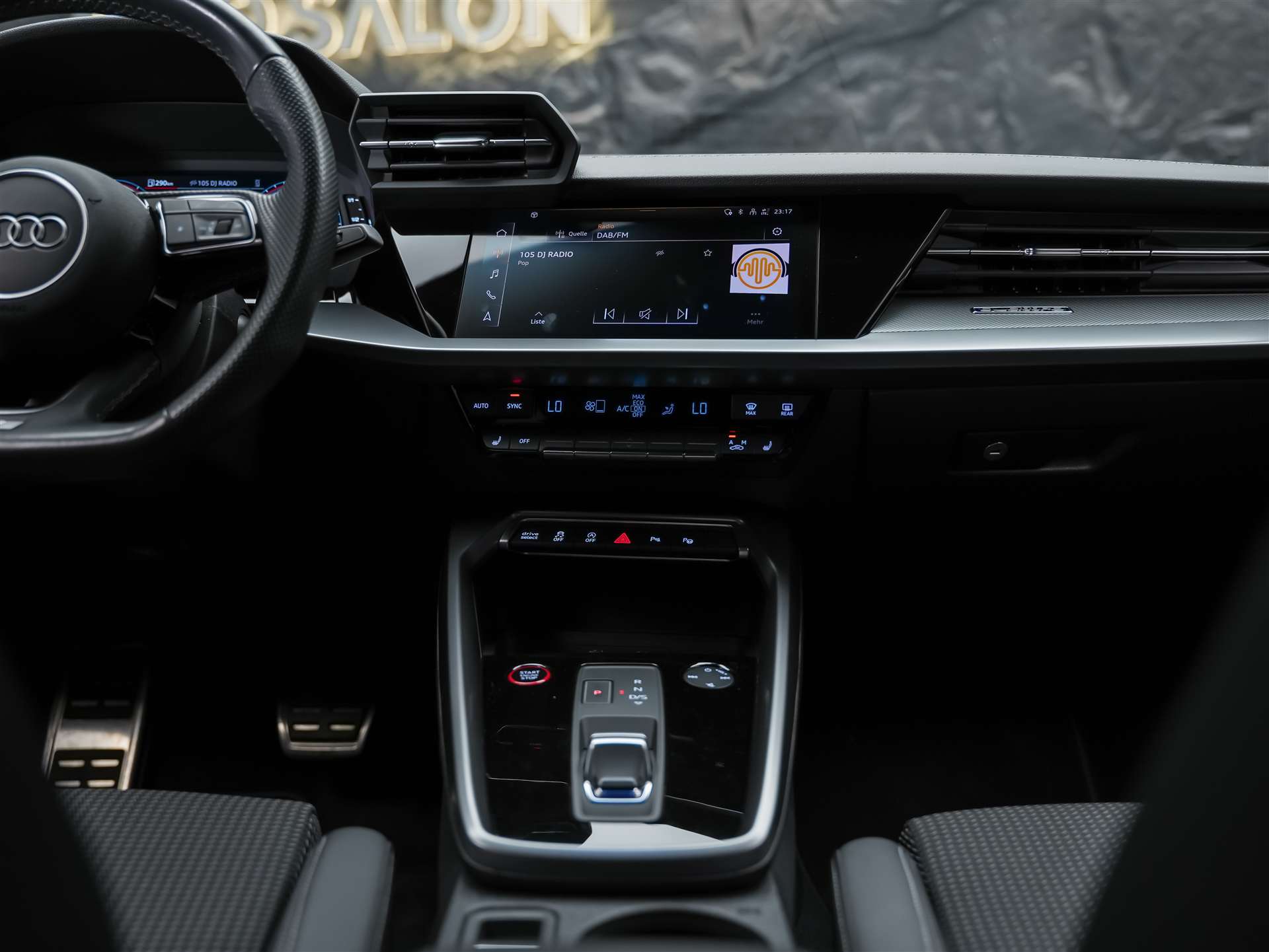 AUDI S3 Sportback 2.0 TFSI quattro S-tronic *19" Felgen*Abstandsregler*Sitzheizung*-image-19
