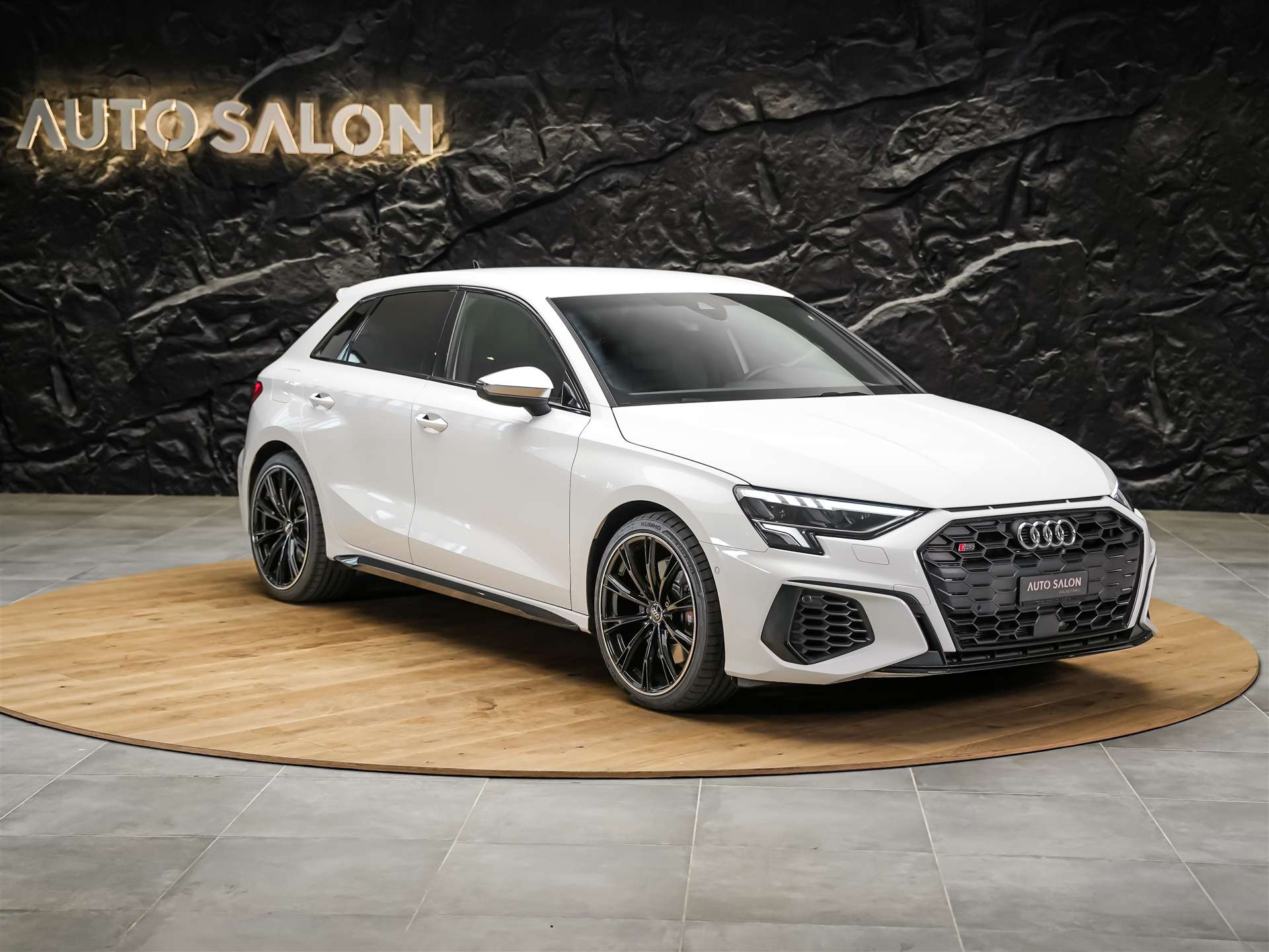 AUDI S3 Sportback 2.0 TFSI quattro S-tronic *19" Felgen*Abstandsregler*Sitzheizung*-image-5
