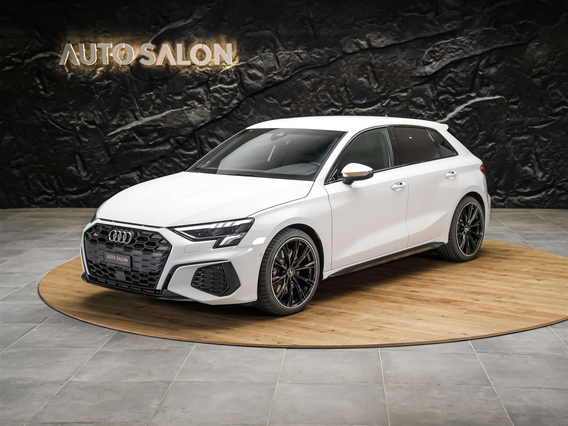 AUDI S3 Sportback 2.0 TFSI quattro S-tronic *19" Felgen*Abstandsregler*Sitzheizung*