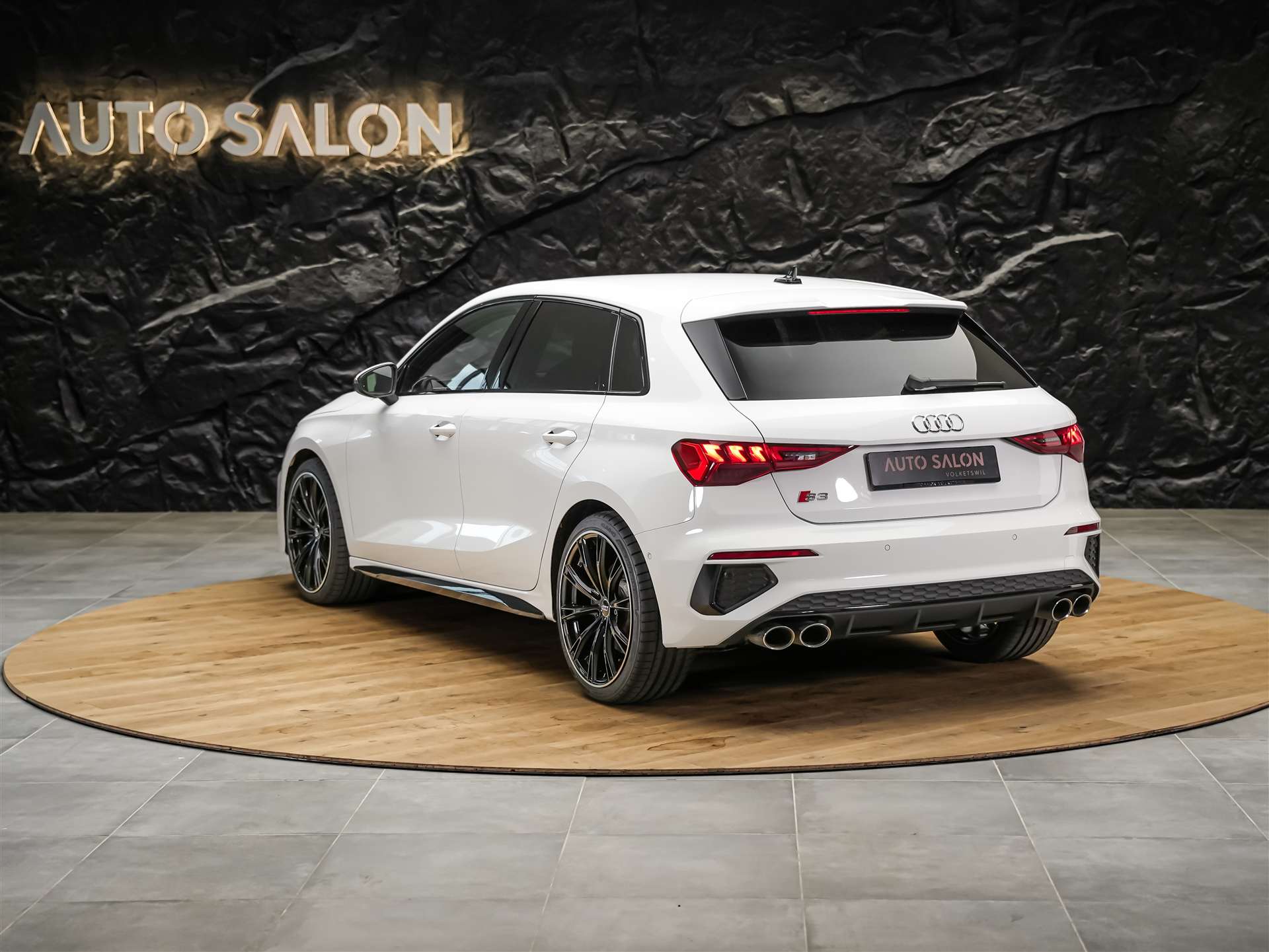 AUDI S3 Sportback 2.0 TFSI quattro S-tronic *19" Felgen*Abstandsregler*Sitzheizung*-showroom-element-2