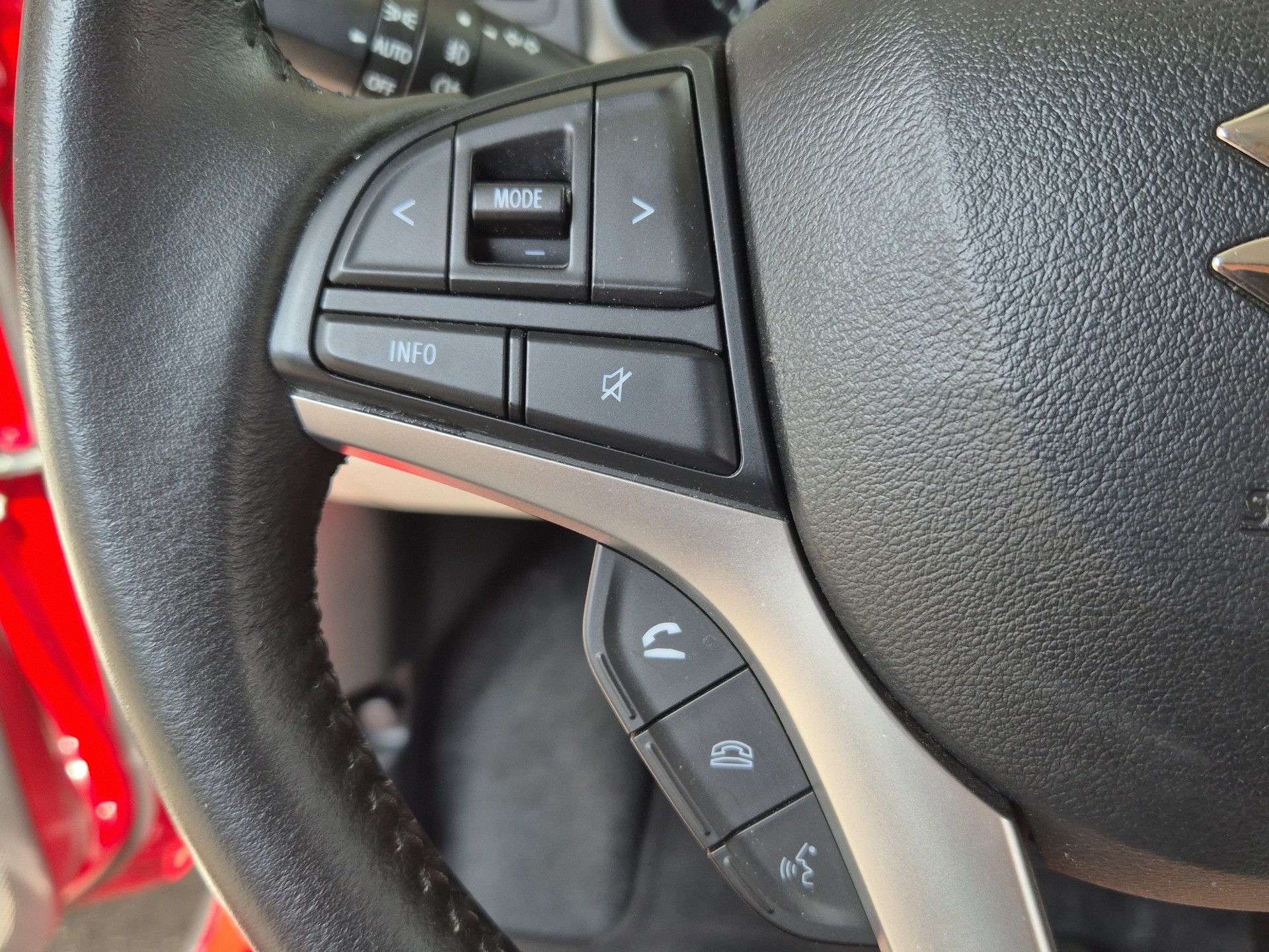 SUZUKI Ignis 1.2i Compact Top AGS-image-15