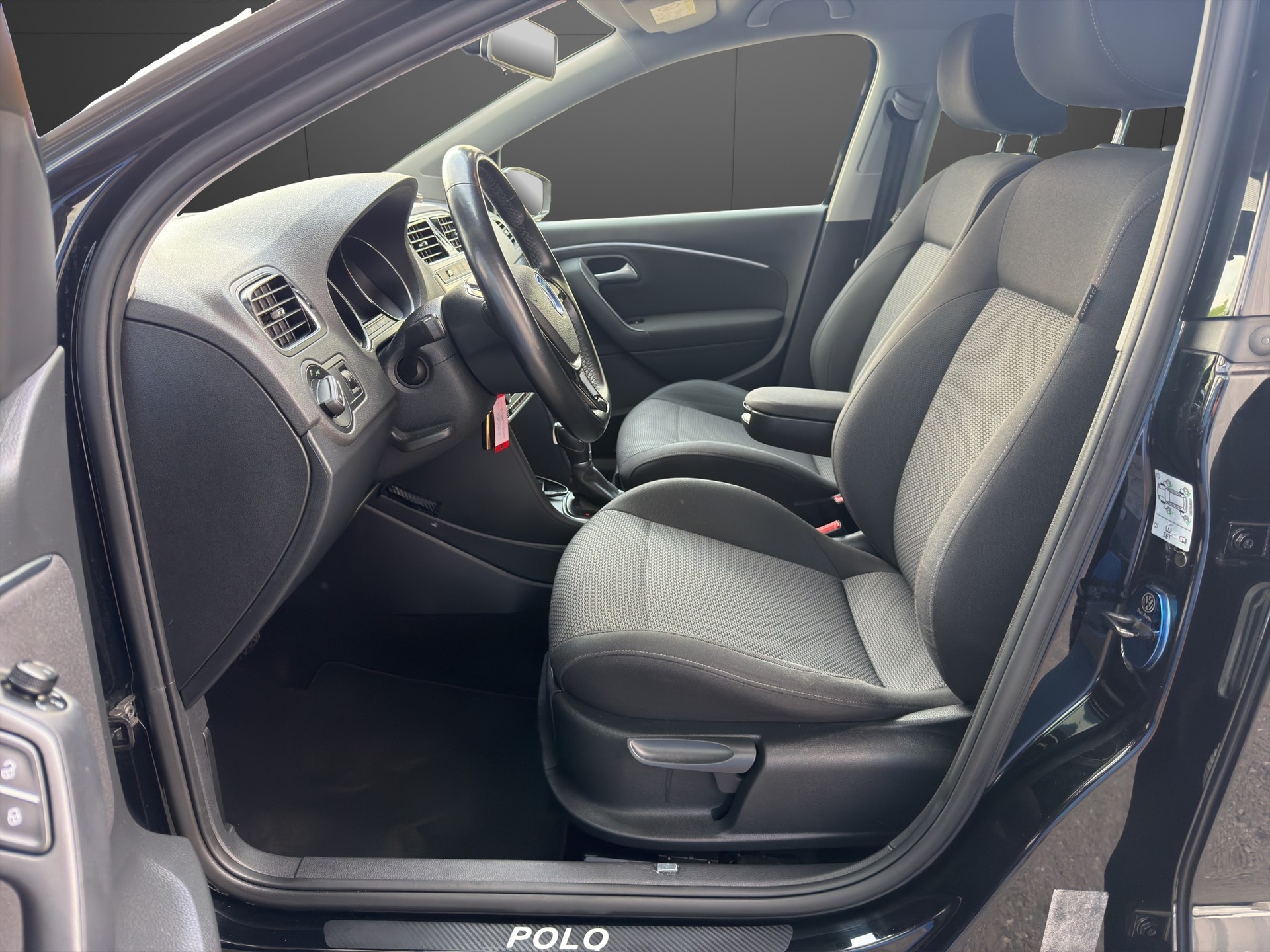 VW Polo 1.2 TSI BMT 110PS DSG MFK&Garantie-image-11