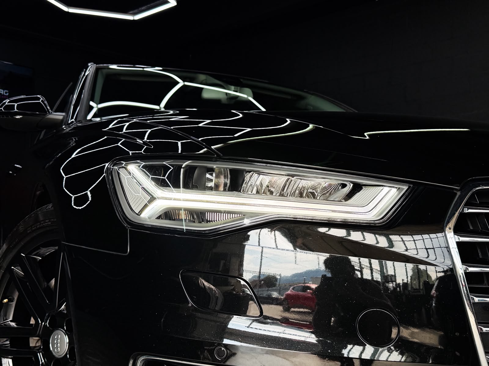 AUDI A6 Avant 3.0 TDI V6 quattro S-tronic-image-3