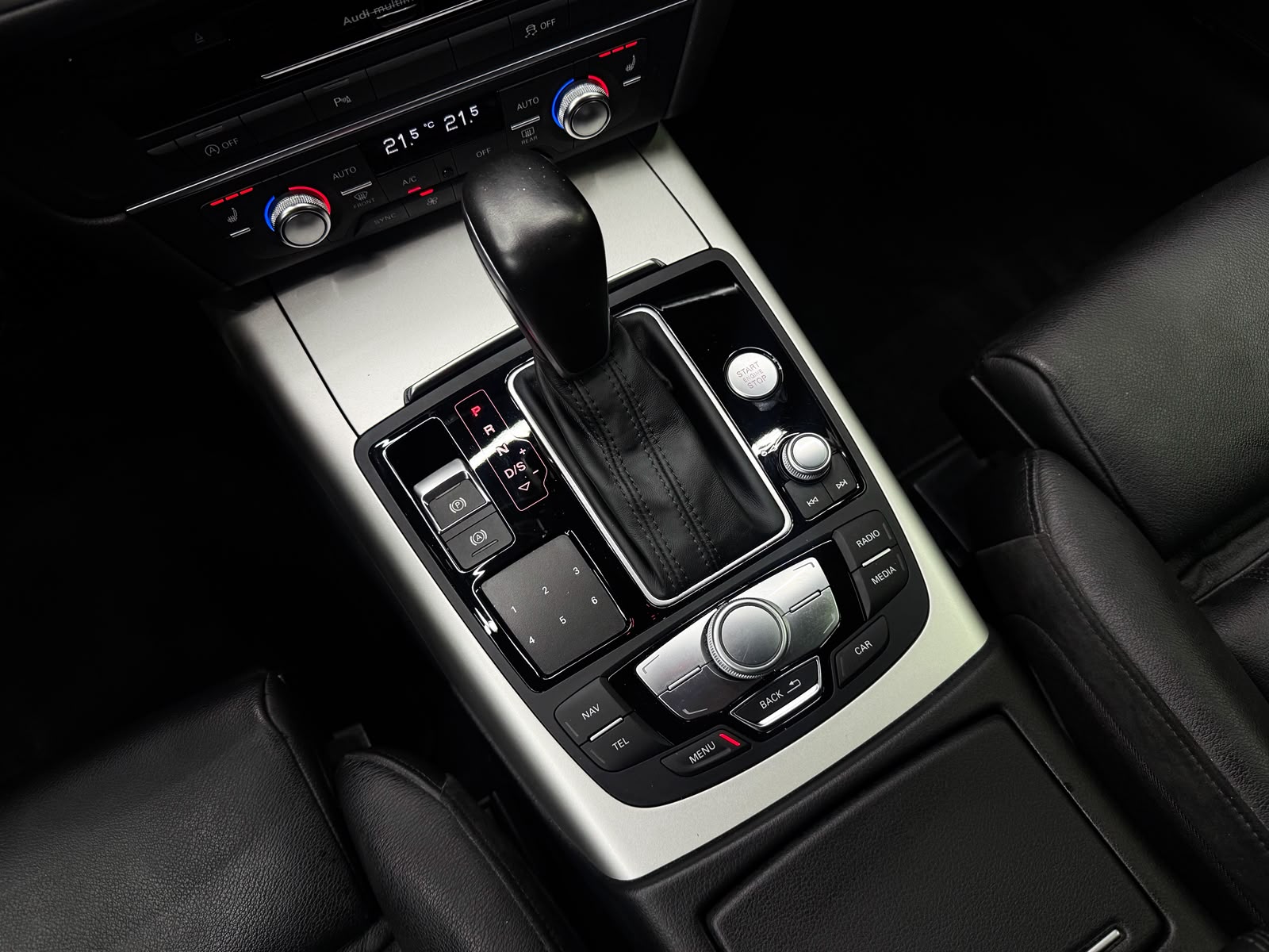 AUDI A6 Avant 3.0 TDI V6 quattro S-tronic-image-16