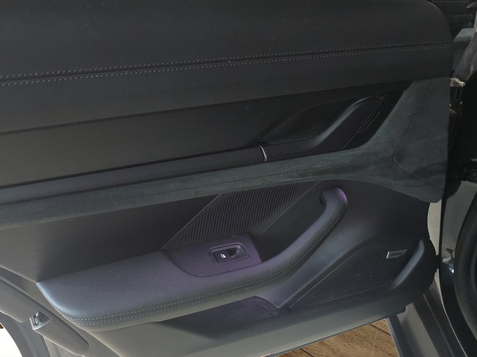 PORSCHE Taycan GTS 5 Plätzer CH-Fahrzeug-image-18