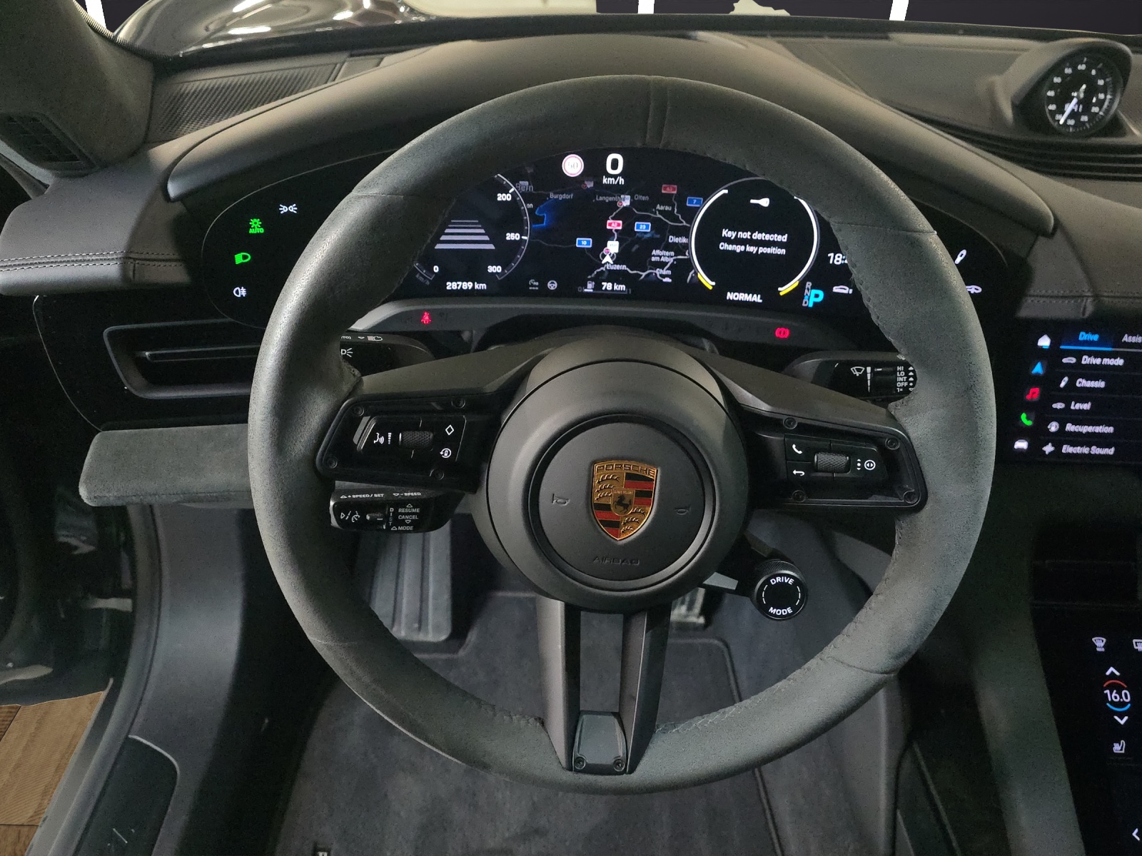 PORSCHE Taycan GTS 5 Plätzer CH-Fahrzeug-image-15