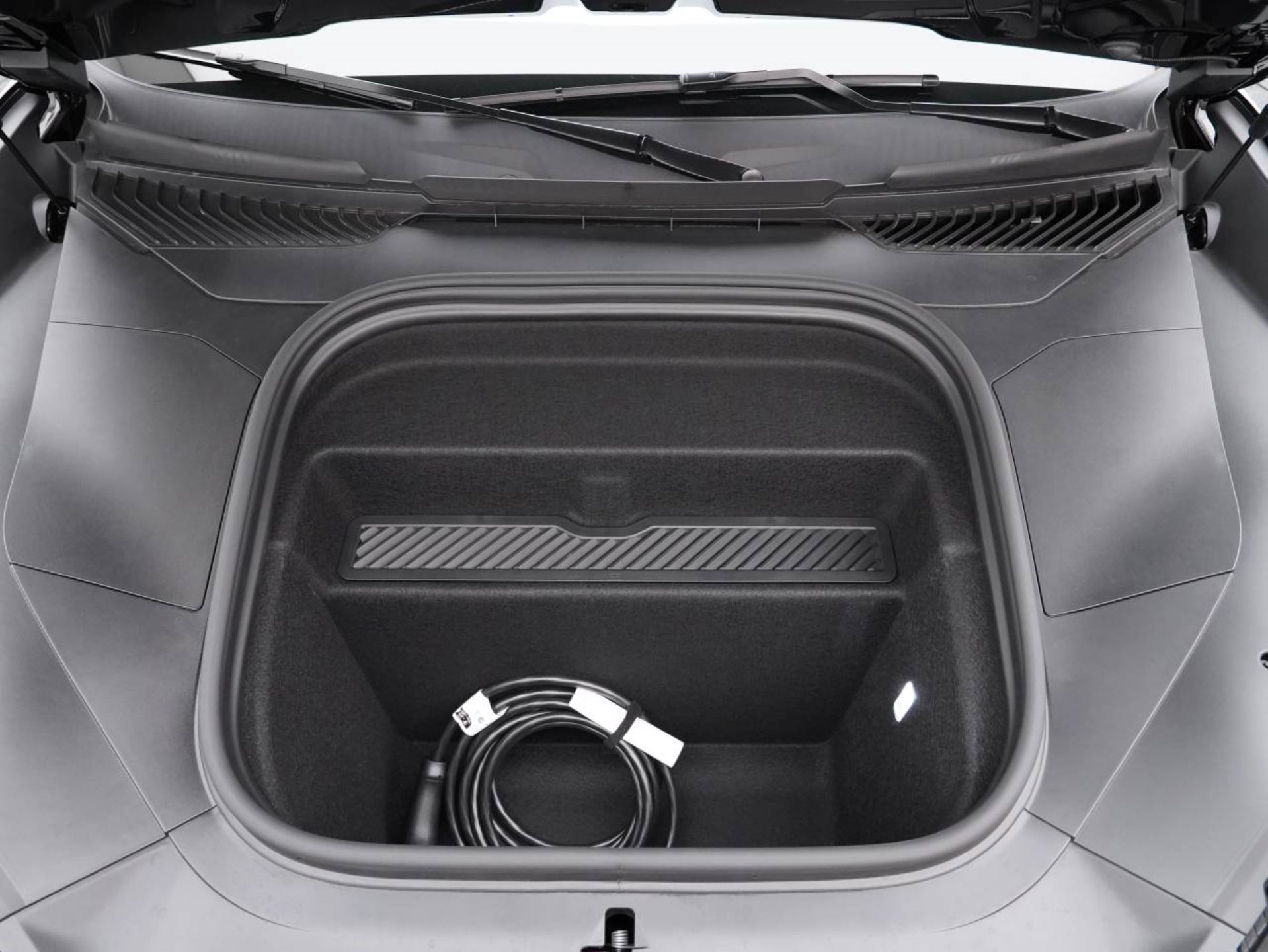 PORSCHE Cayenne Turbo Electric-image-31
