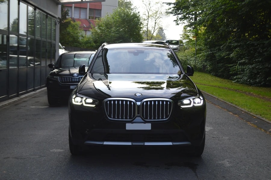 BMW X3 xDrive 20i I Anhängerkupplung-image-1
