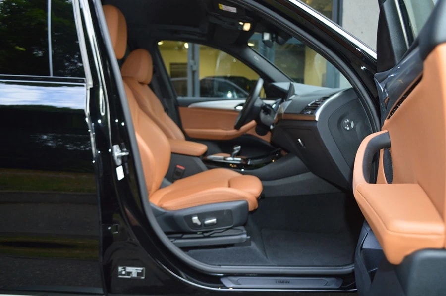 BMW X3 xDrive 20i I Anhängerkupplung-image-6