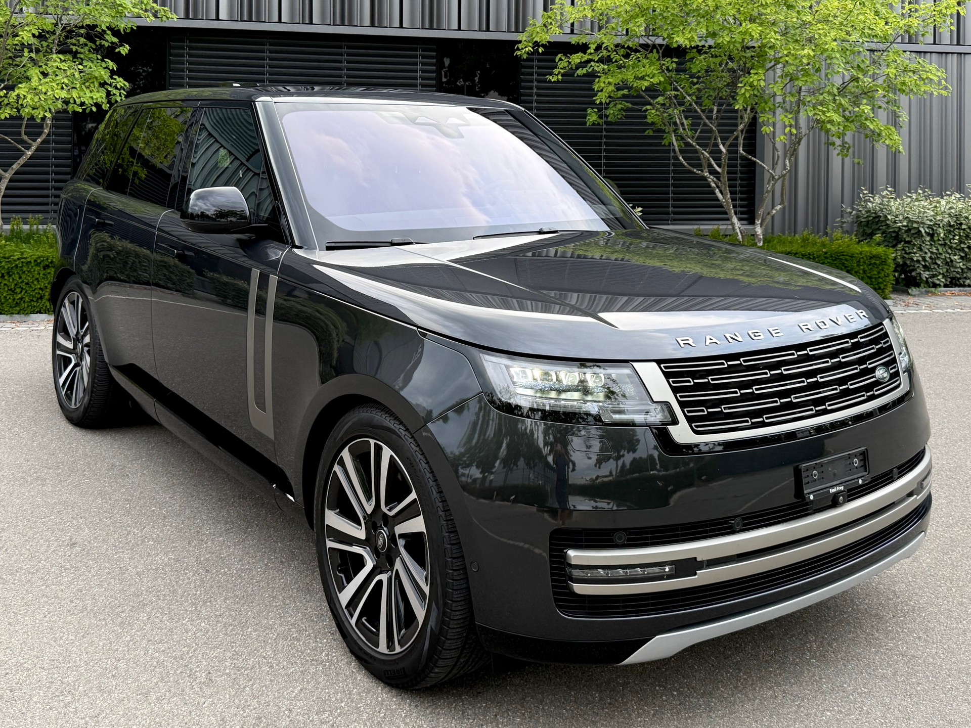 LAND ROVER Range Rover D300 3.0D I6 MHEV SE Automatic-image-3