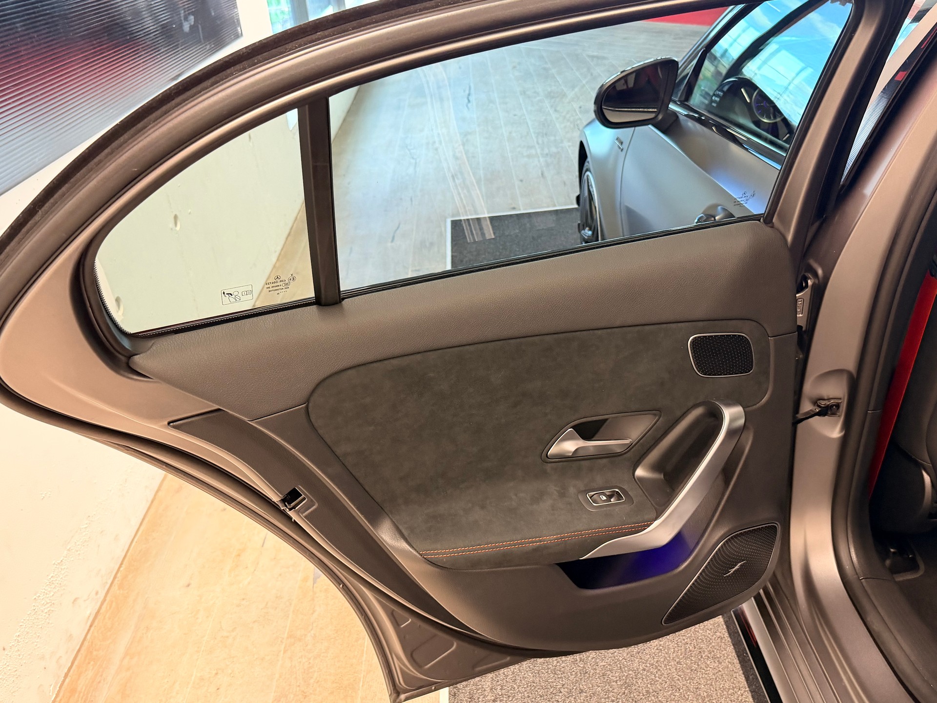 MERCEDES-BENZ A AMG 45 S 4Matic+ 8G-DCT-image-17