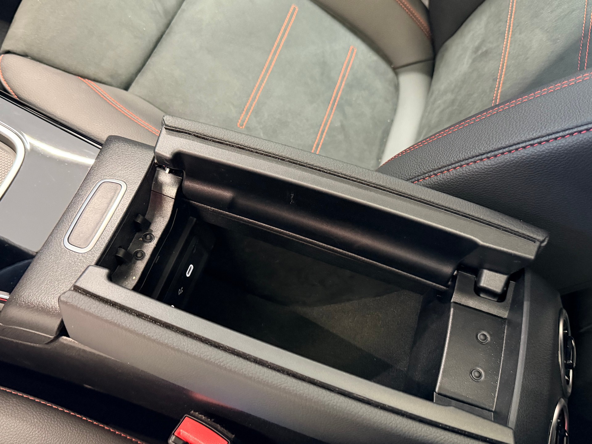 MERCEDES-BENZ A AMG 45 S 4Matic+ 8G-DCT-image-29