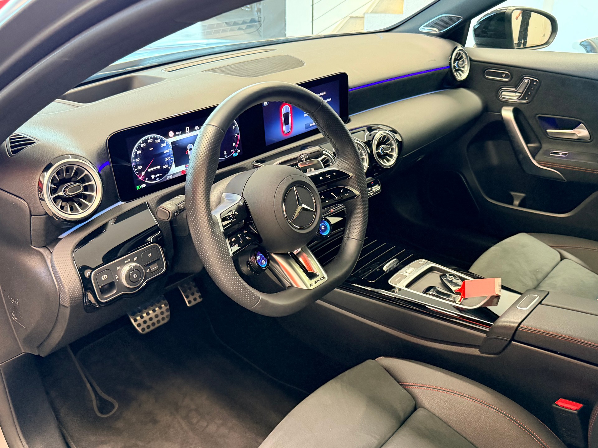 MERCEDES-BENZ A AMG 45 S 4Matic+ 8G-DCT-image-10