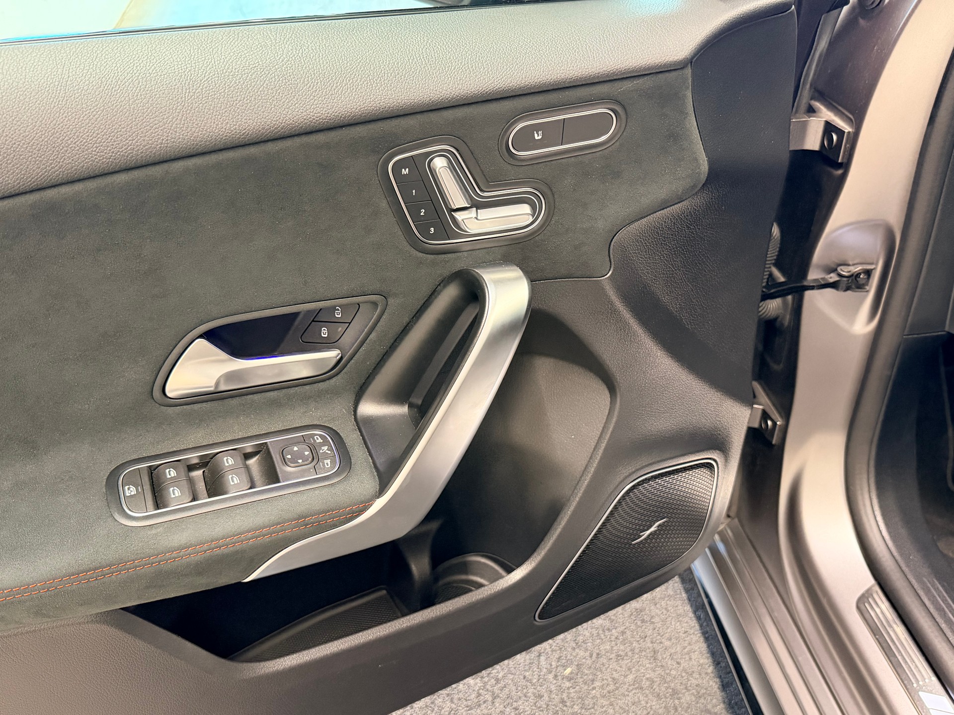 MERCEDES-BENZ A AMG 45 S 4Matic+ 8G-DCT-image-12