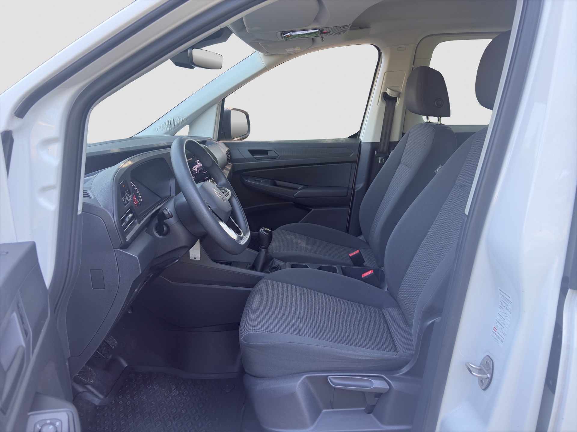 VW Caddy Kombi 2.0 TDI-image-8