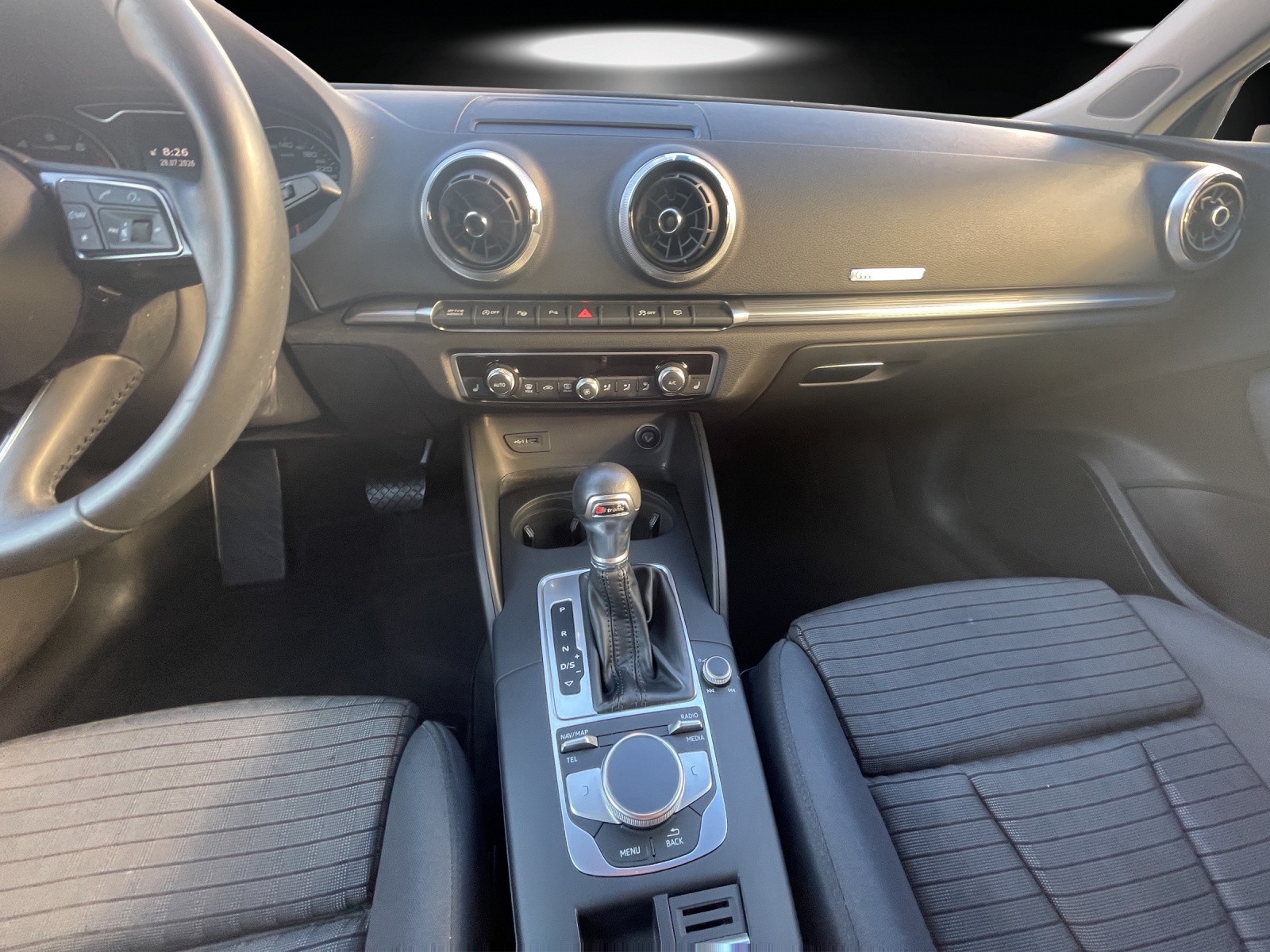 AUDI A3 Sportback 1.5 TFSI S-tronic Sport-image-11
