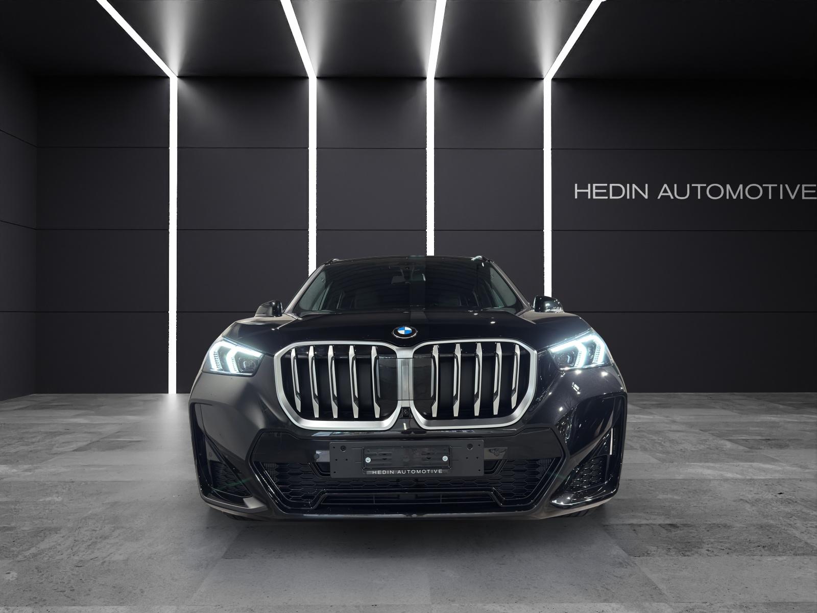 BMW X1 20d xDrive paddles-showroom-element-2