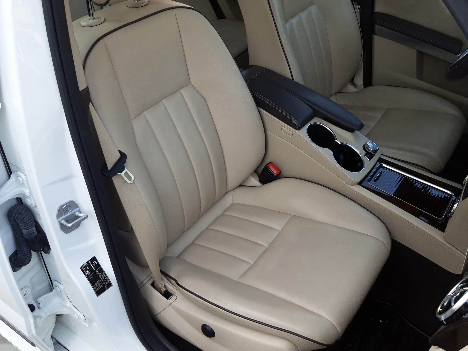 MERCEDES-BENZ GLK 250 BlueTEC 4Matic-image-12