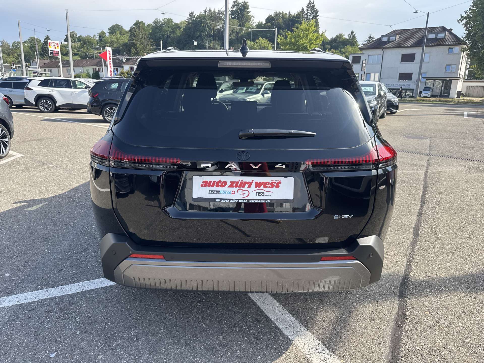 TOYOTA RAV-4 2.5 HSD Trend e-CVT AWD NEUES MODELL Automat-image-14