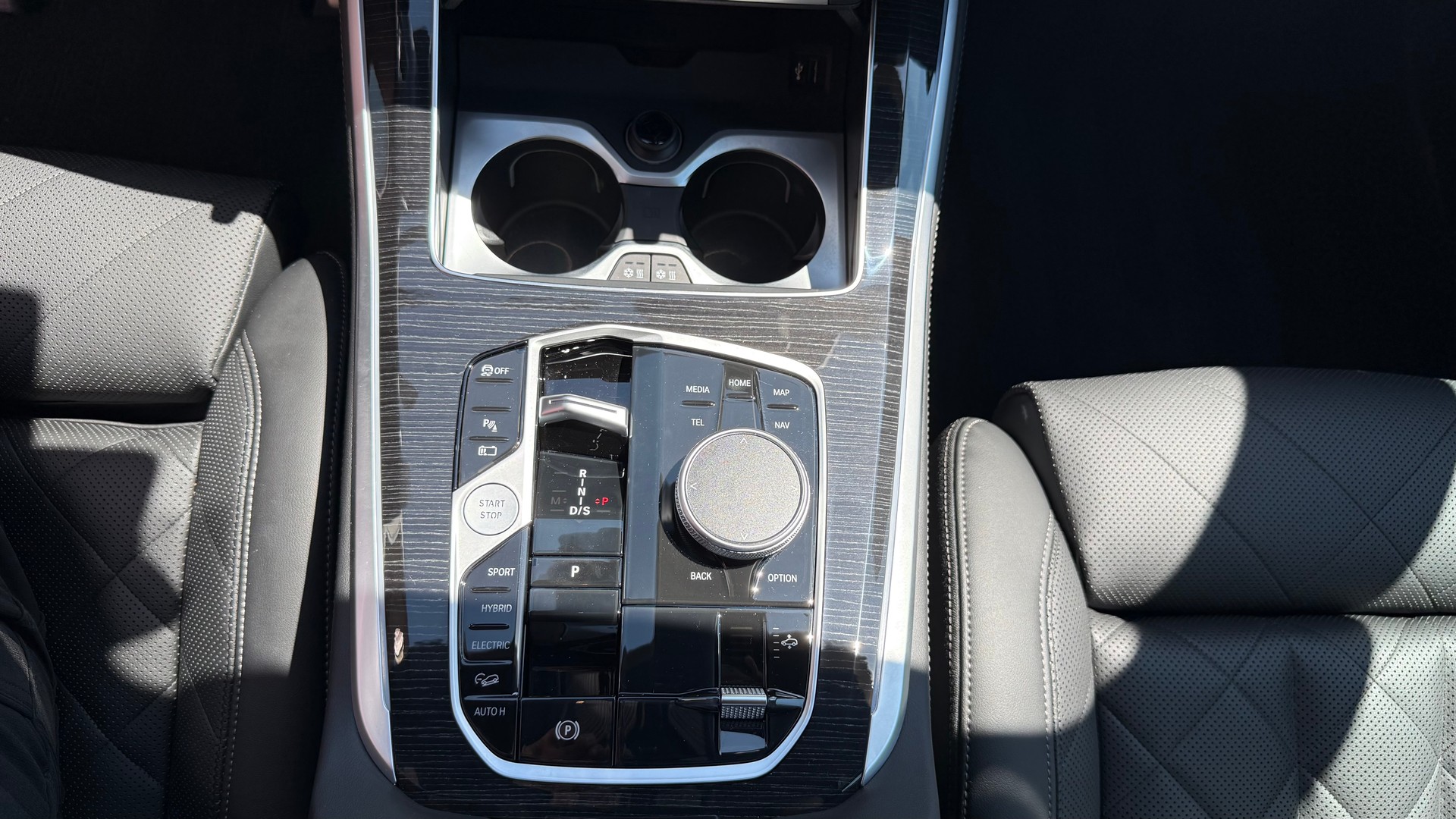 BMW X5 xDrive 50e M Sport Pro Steptronic-image-11