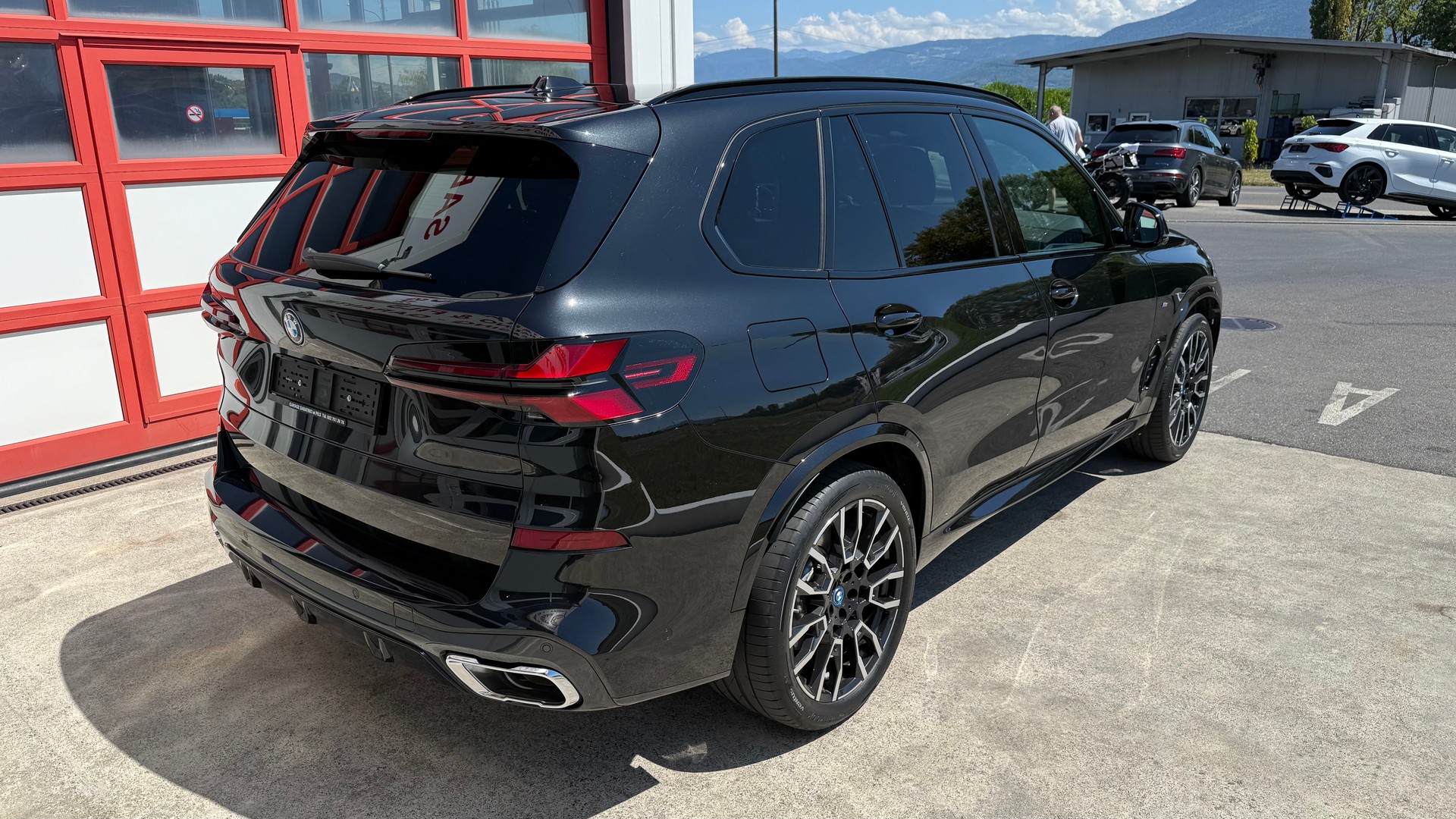 BMW X5 xDrive 50e M Sport Pro Steptronic-image-3