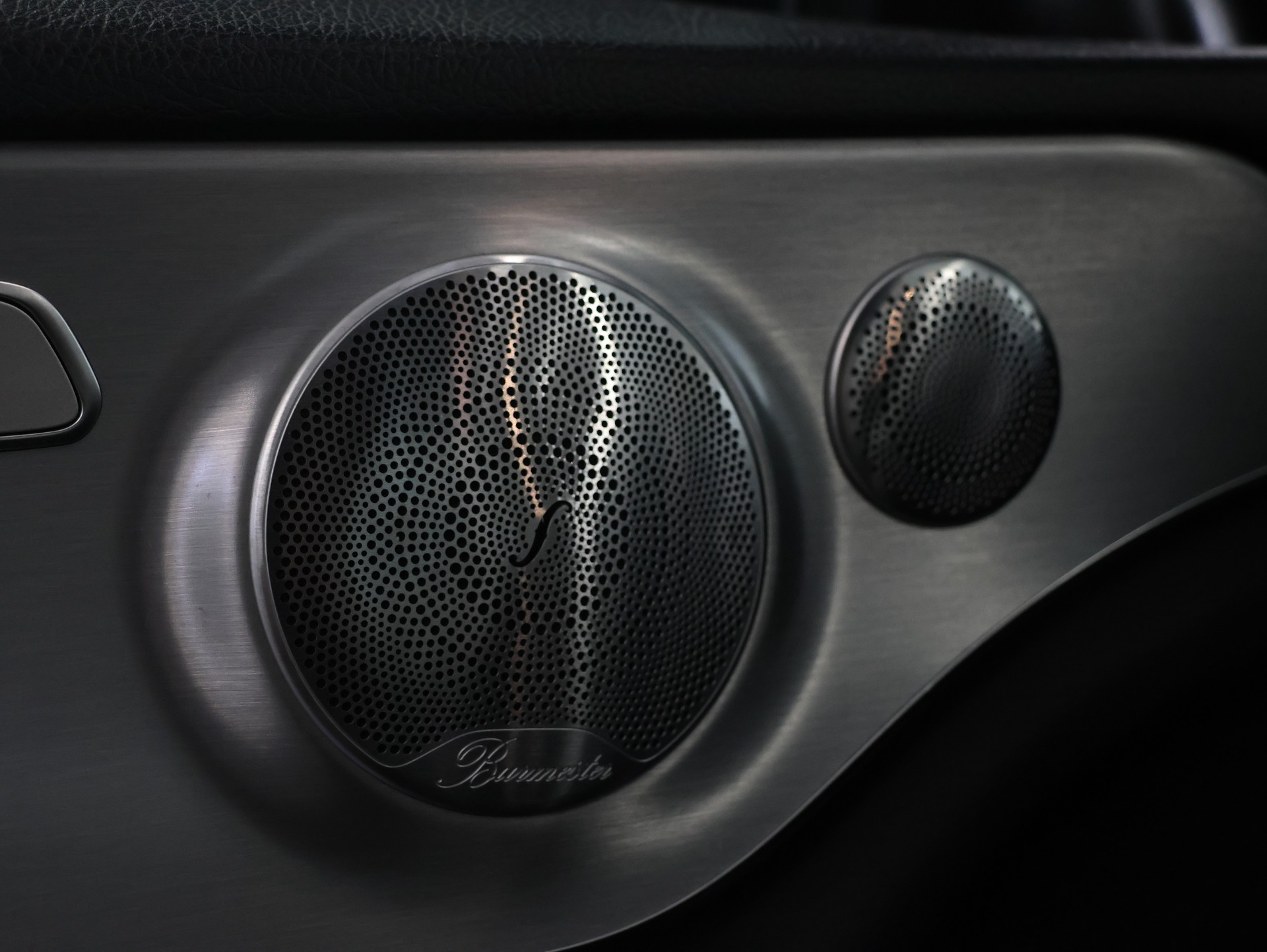MERCEDES-BENZ Mercedes-Benz C300d *Burmester* *Sitzheizung* *Rückfahrkamera*-image-31