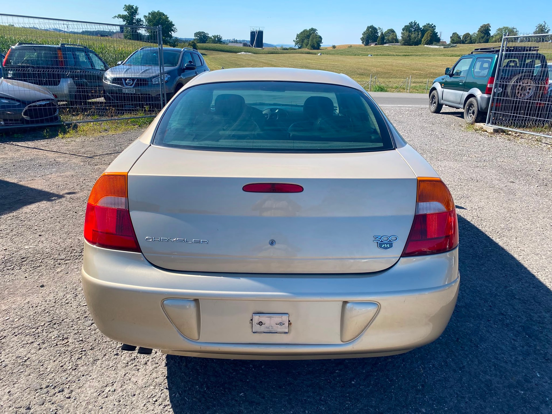 CHRYSLER 300M-image-5
