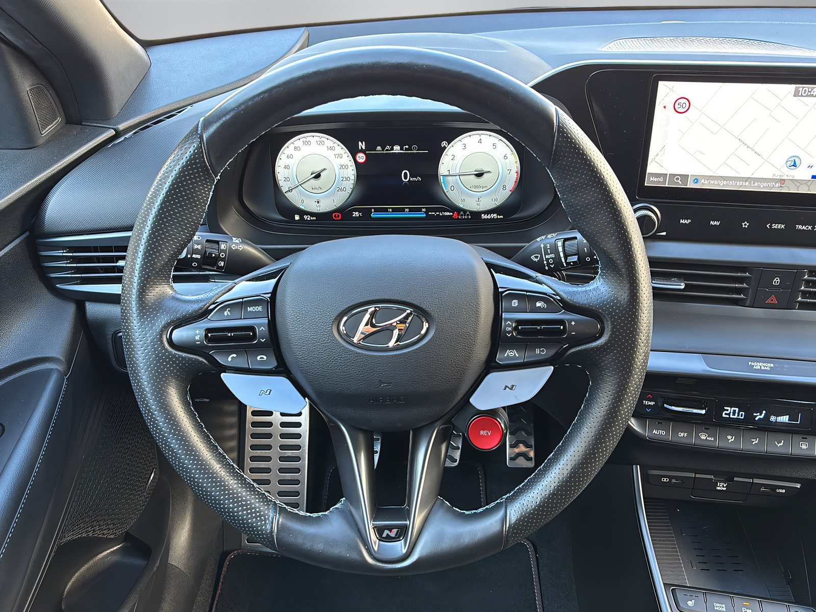 HYUNDAI i20 N 1.6 T-GDi-showroom-element-3