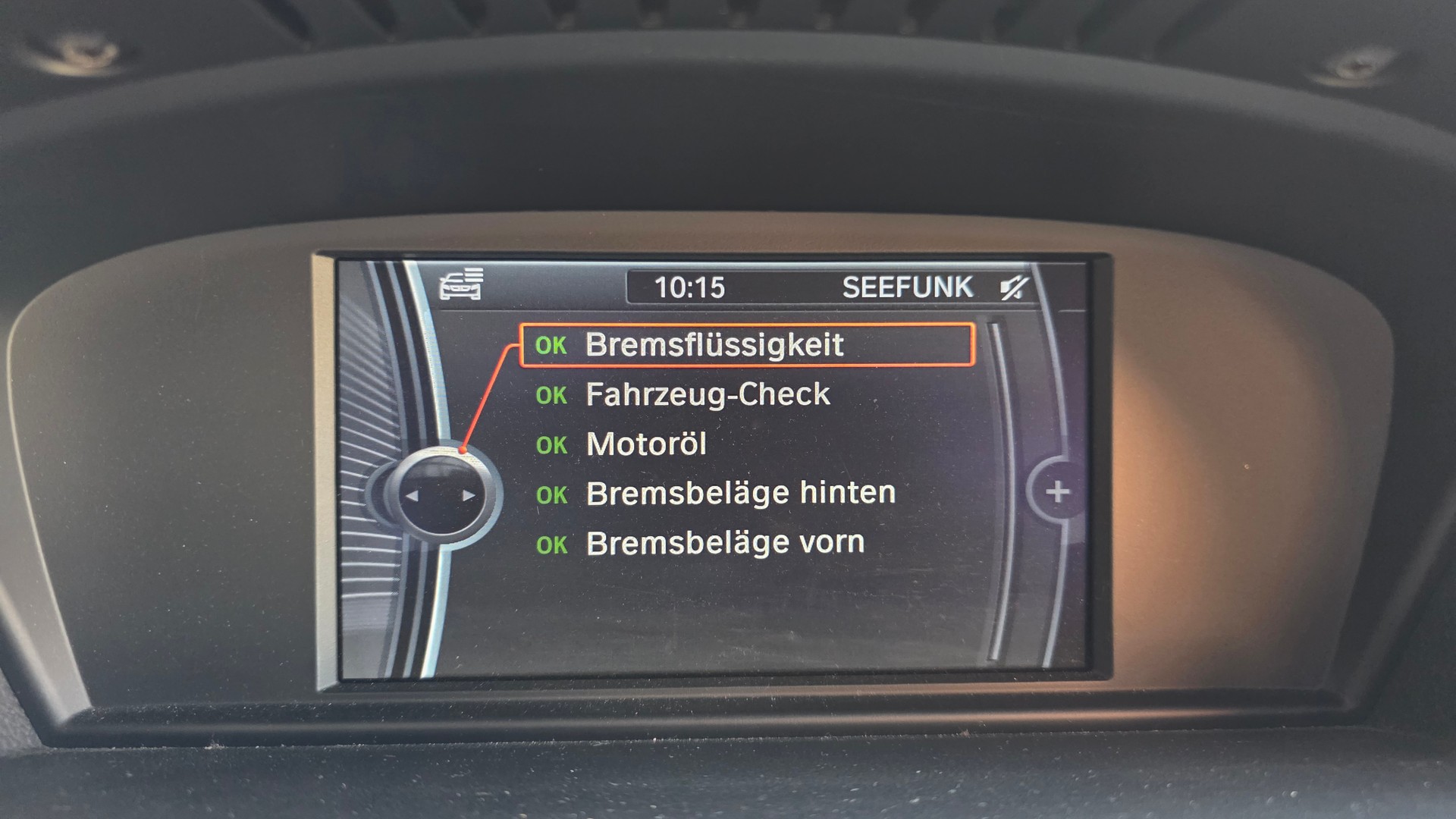 BMW 330-image-10