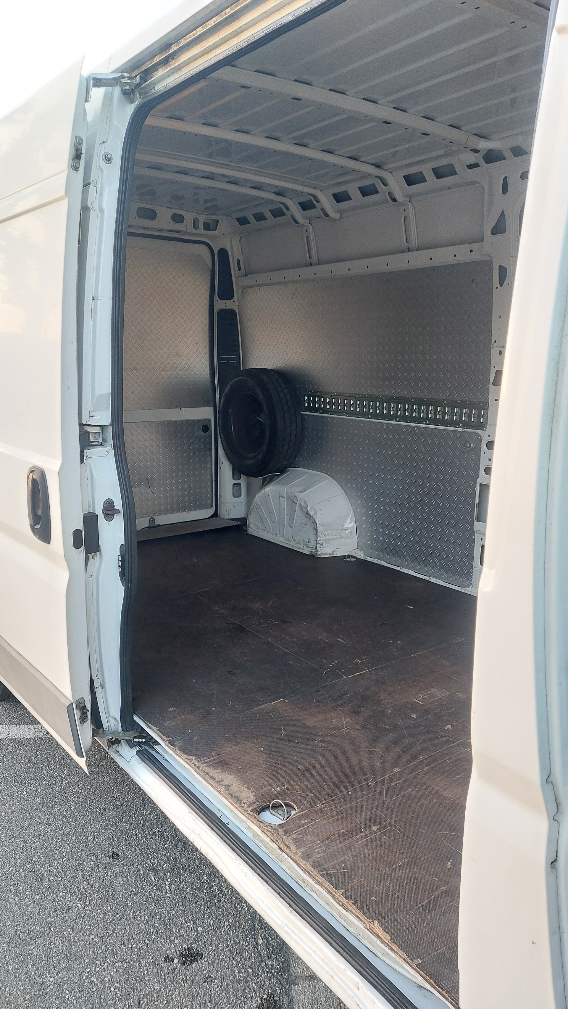 CITROEN Jumper 2.2 HDi 33 L3H2-image-11