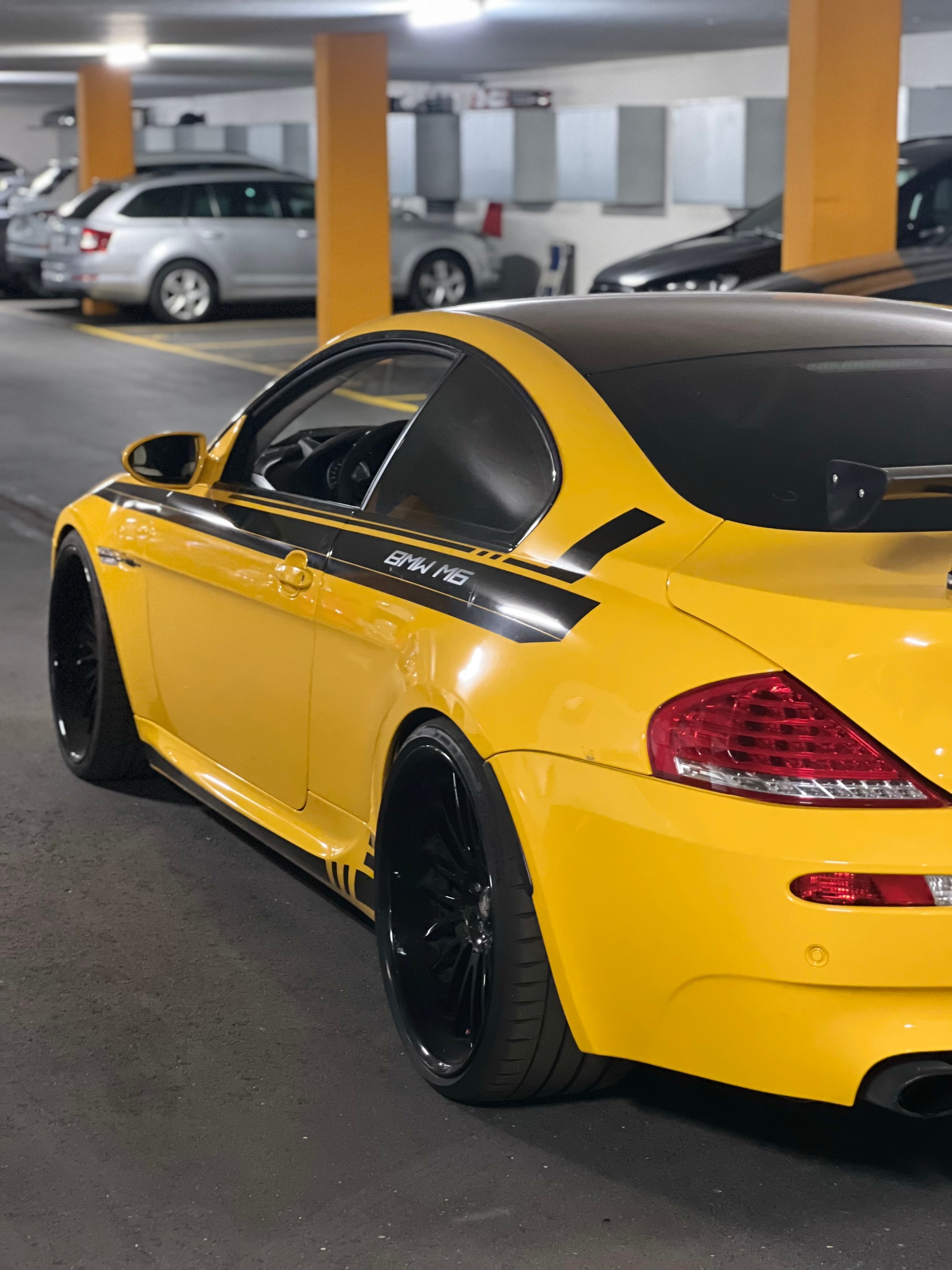 BMW M6-image-3