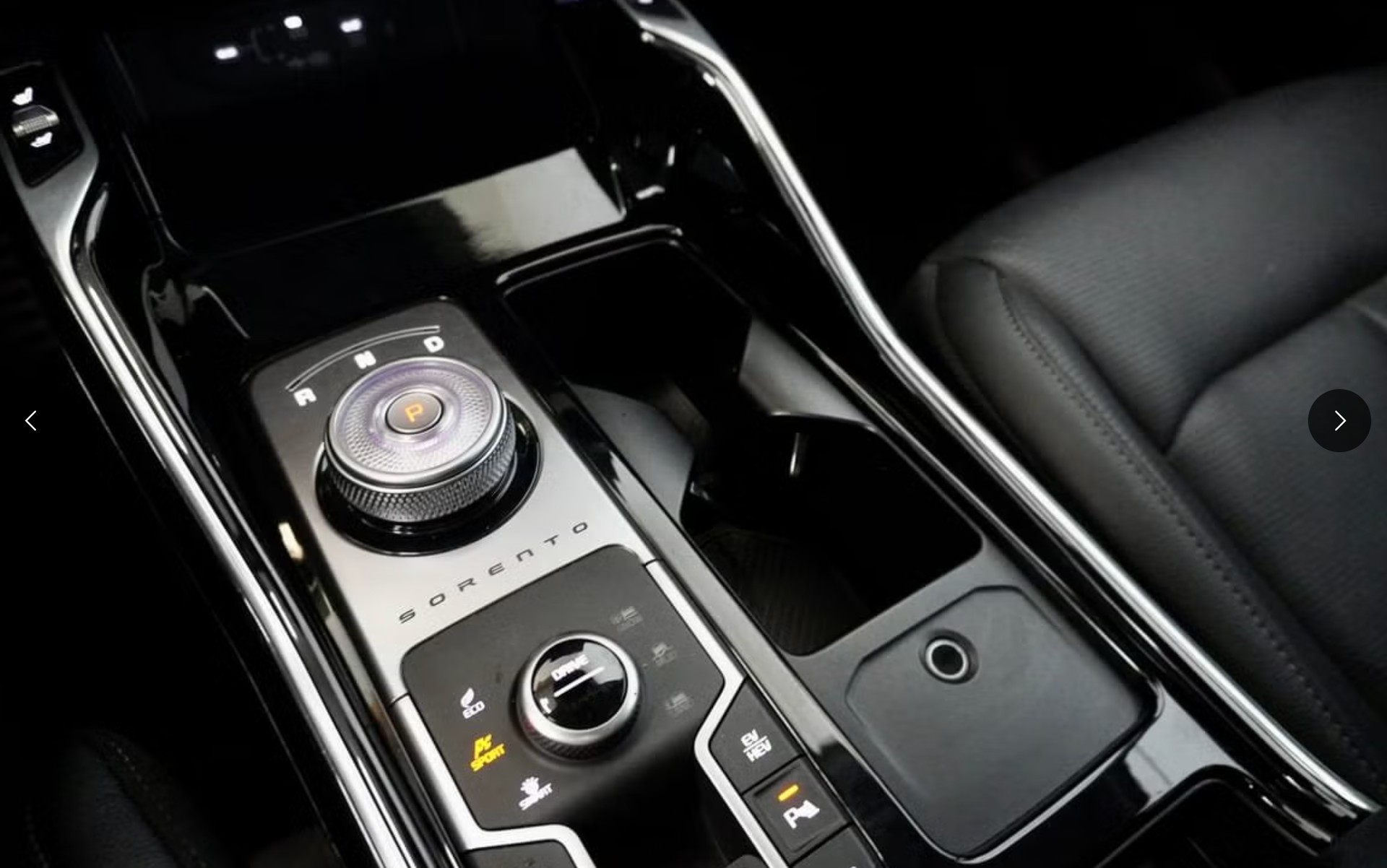 KIA Sorento 1.6 T-GDi PHEV 7P Sorento Style+-image-8