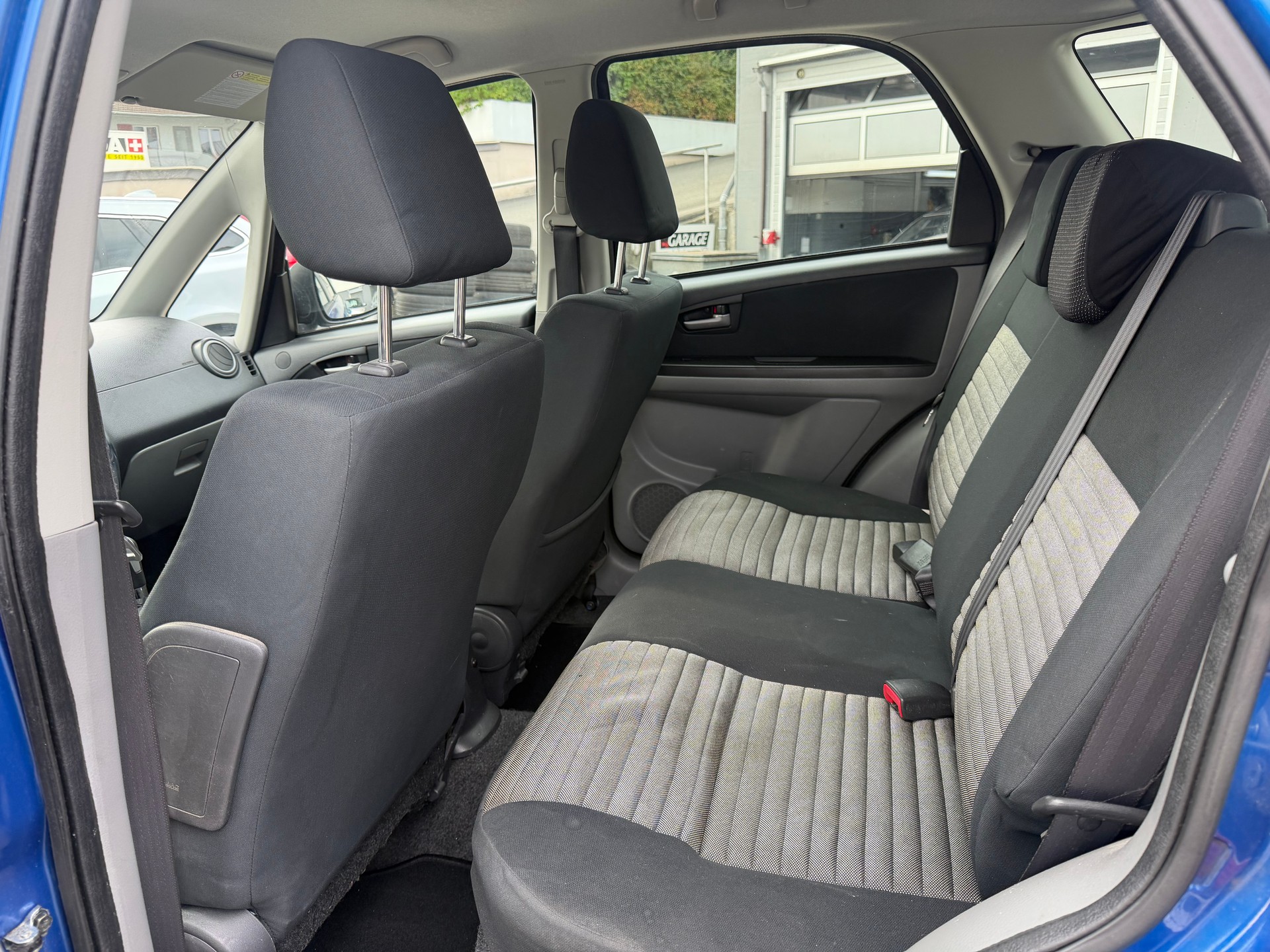 SUZUKI SX4 1.6 16V GL Top 2WD Automatic-image-7