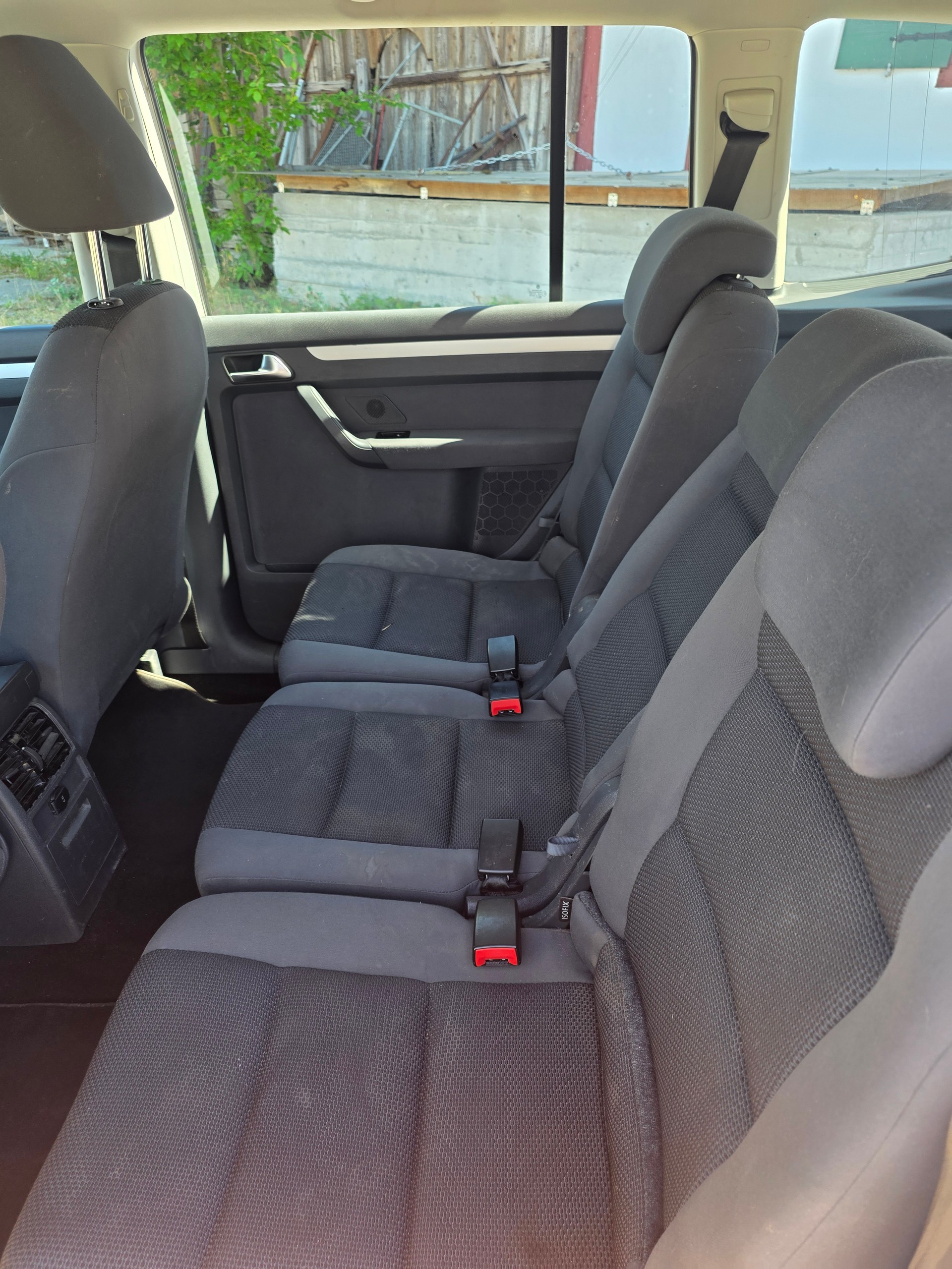 VW Touran 1.2 TSI Trendline-image-10
