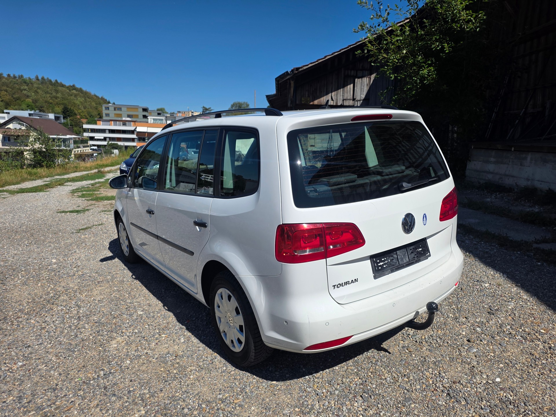 VW Touran 1.2 TSI Trendline-image-4