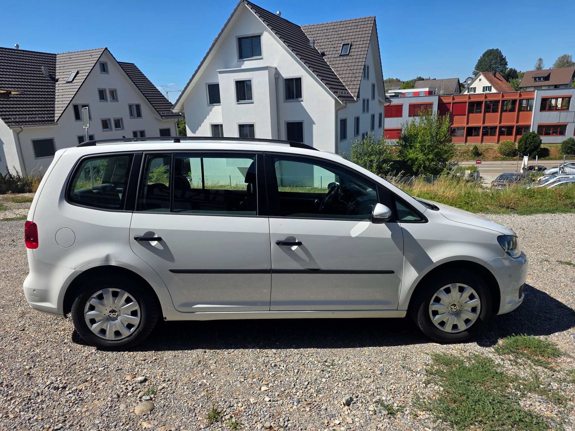 VW Touran 1.2 TSI Trendline-image-6