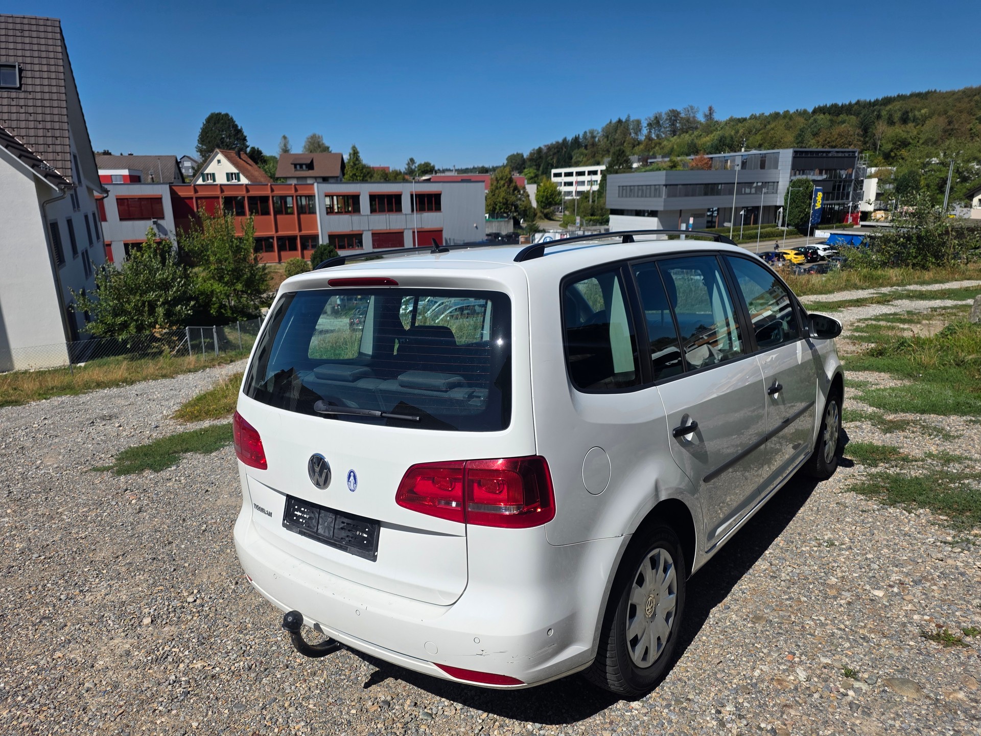 VW Touran 1.2 TSI Trendline-image-3