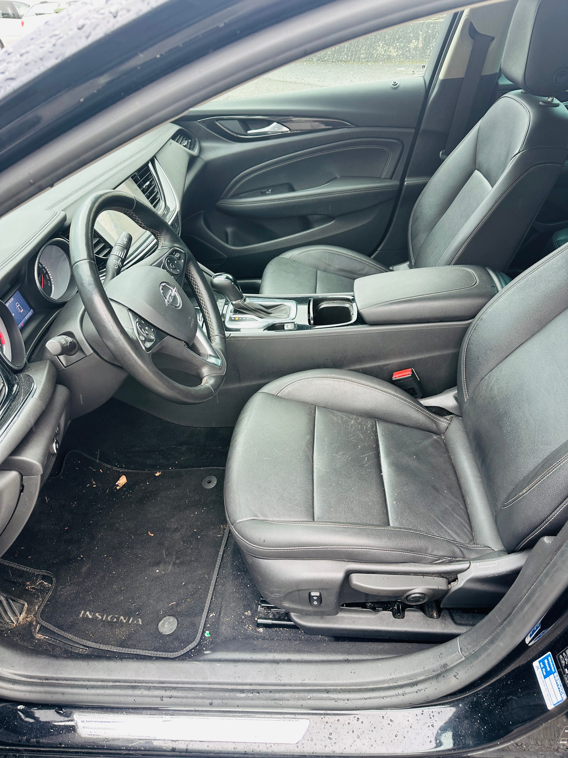 OPEL Insignia 1.5 T Grand Sport Excellence Automatic-image-11