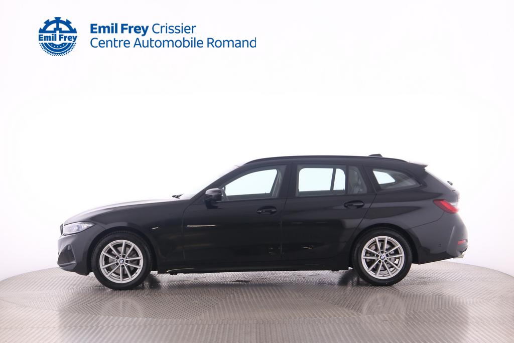 BMW 320d xDrive Touring-image-3